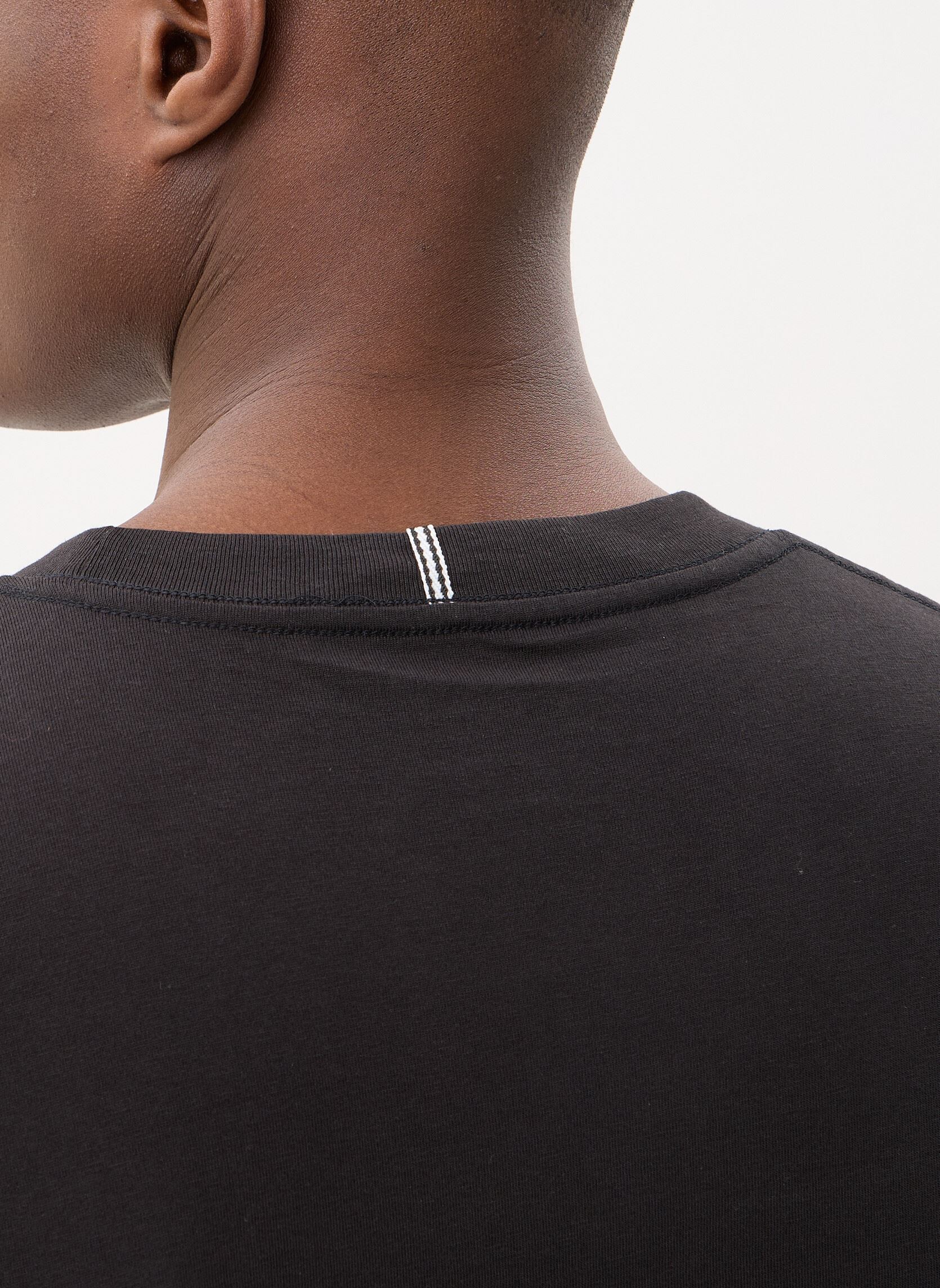Tee-shirts manches courtes Jorcatskills Square Branding Tee Sscn Ln homme noir Jack & Jones Tee-shirts manches courtes Jorcatskills Square Branding Tee Sscn Ln homme noir BLACK