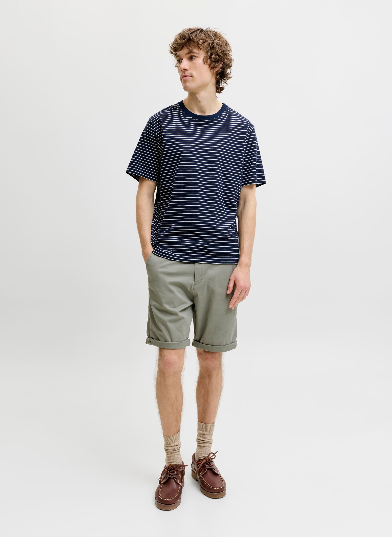 Shorts Jpstbowie Shorts Solid Reg Sn herren grau Jack & Jones Shorts Jpstbowie Shorts Solid Reg Sn herren grau VETIVER