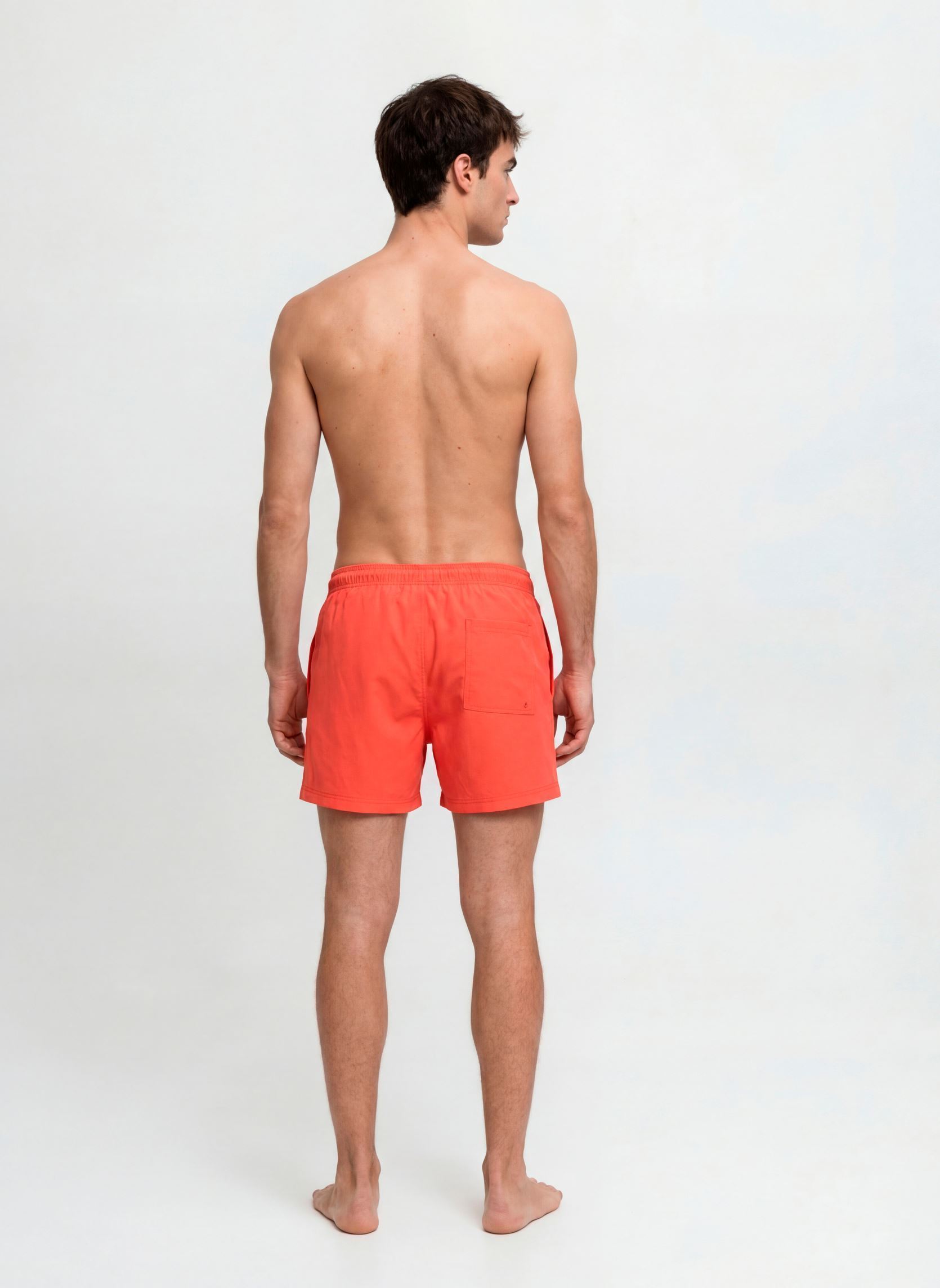 Zwemshorts Jpstmaui Wave Logo Swim Shorts Reg Sn heren oranje Jack & Jones Zwemshorts Jpstmaui Wave Logo Swim Shorts Reg Sn heren oranje HOT CORAL