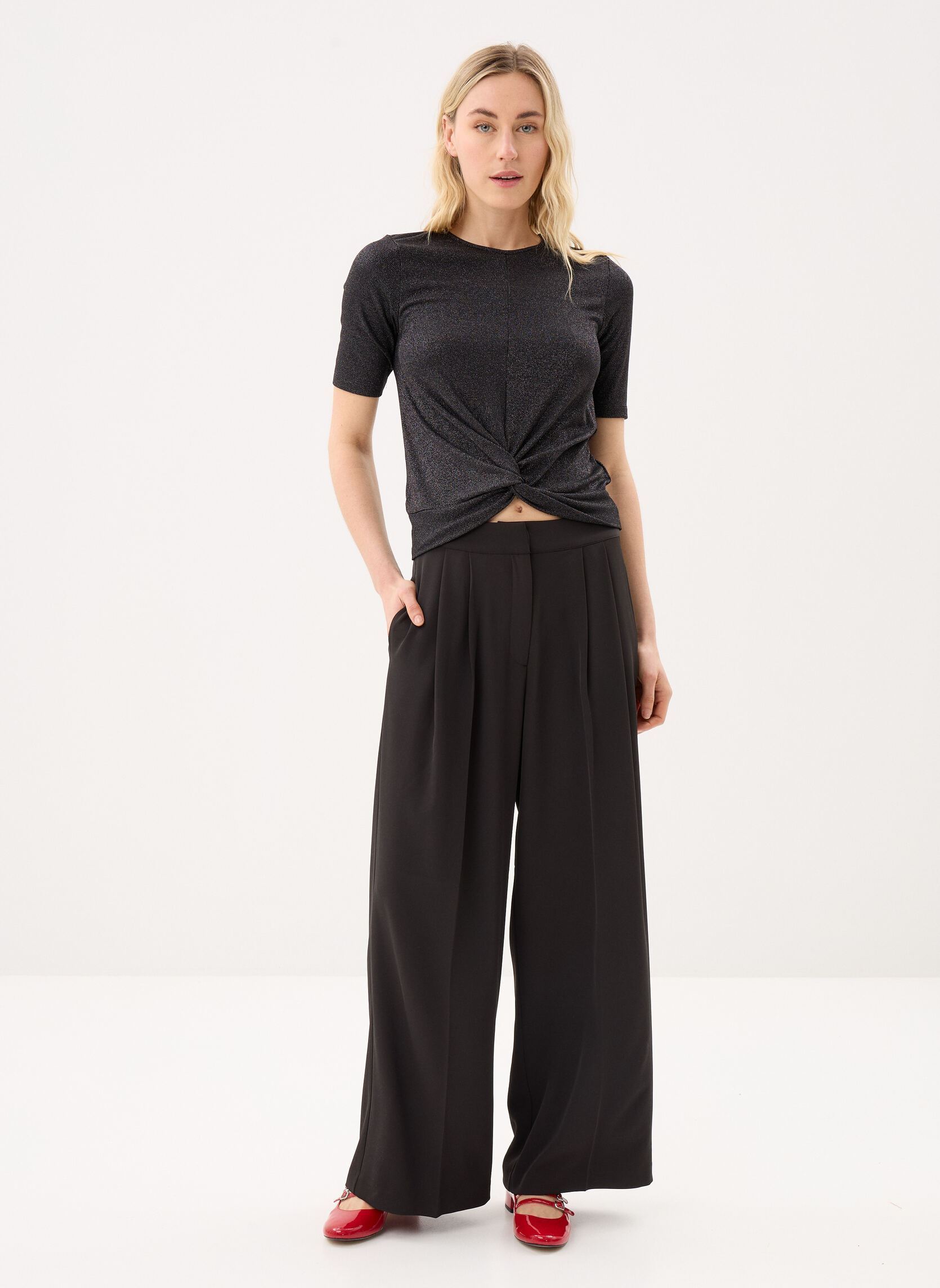 Tee-shirts B310125 femme noir IKKS Women Tee-shirts B310125 femme noir 02-NOIR