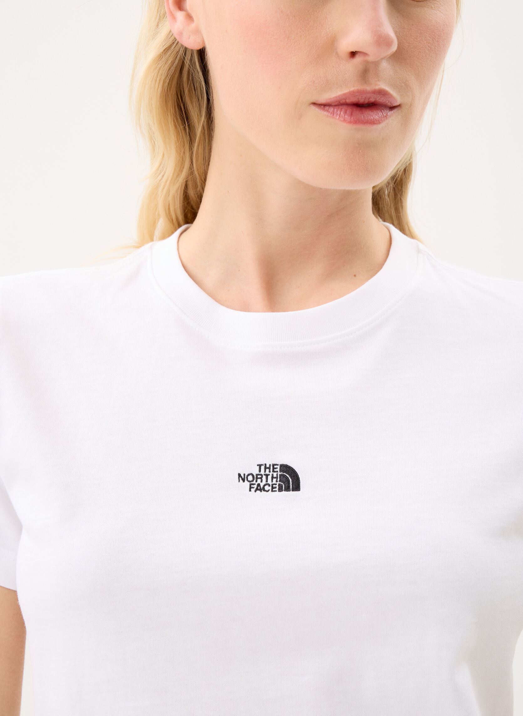 Tee-shirts W Ess Rg Ss Cutie Tee femme blanc The North Face Tee-shirts W Ess Rg Ss Cutie Tee femme blanc TNF WHITE