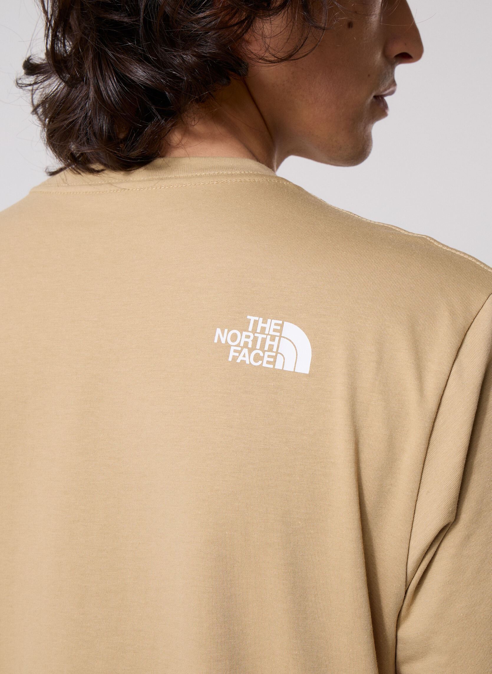 T-Shirts M Evo Hlf Dme Reg Ss T herren grün The North Face T-Shirts M Evo Hlf Dme Reg Ss T herren grün KHAKI STONE