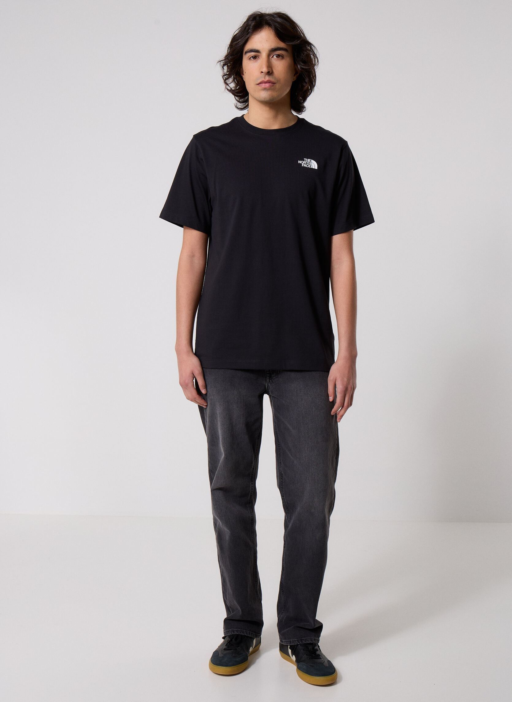Tee-shirts manches courtes M Vertical Regular Shor homme noir The North Face Tee-shirts manches courtes M Vertical Regular Shor homme noir TNF BLACK