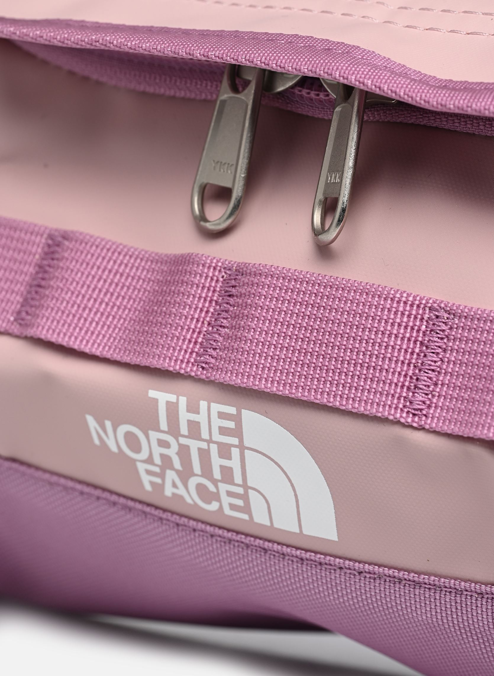 Pochettes Bc Travl Cnster-S R rose The North Face Pochettes Bc Travl Cnster-S R rose METAL PINK/HUSH
