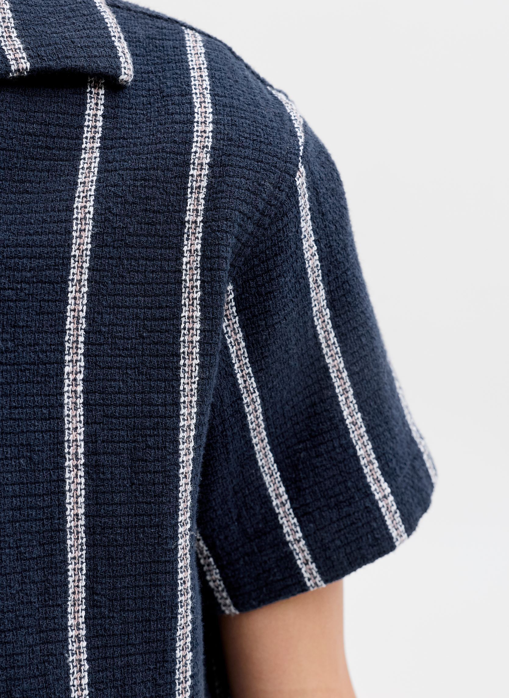 Chemises Jorcoba Stripe Resort Shirt Ss Sn Jnr garçon bleu Jack & Jones Chemises Jorcoba Stripe Resort Shirt Ss Sn Jnr garçon bleu SKY CAPTAIN