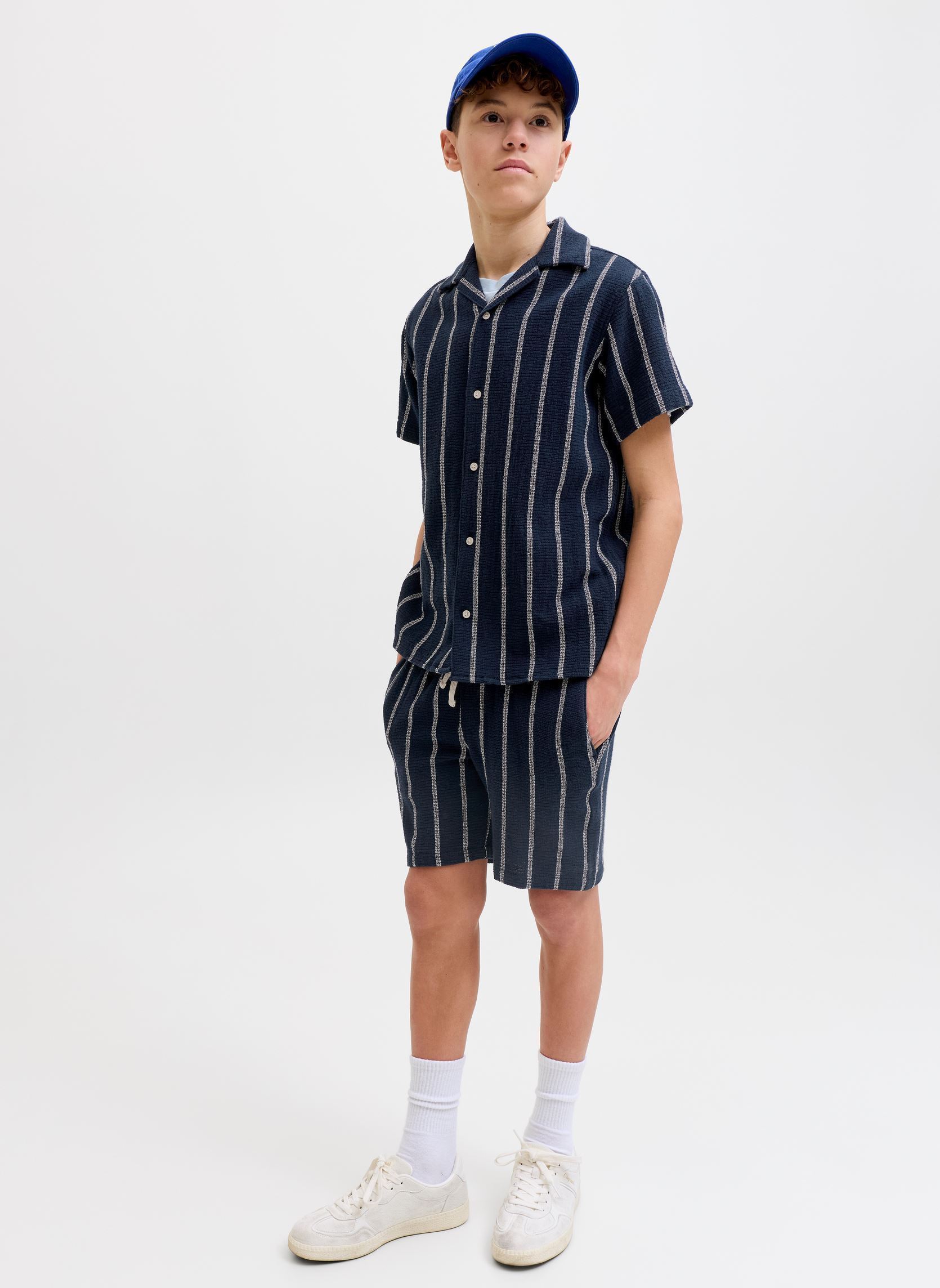 Shorts Jpstjaiden Coba Stripe Jog Short M Jnr garçon bleu Jack & Jones Shorts Jpstjaiden Coba Stripe Jog Short M Jnr garçon bleu Sky captain