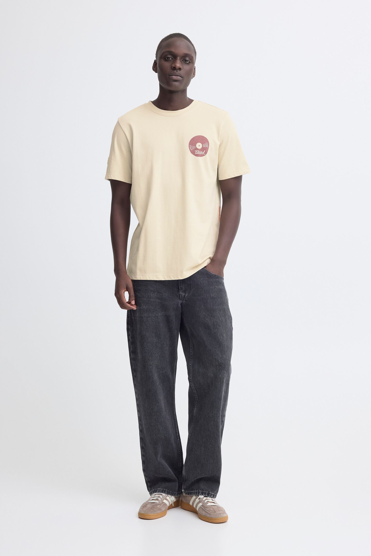 Tee-shirts manches courtes Bhsun Sense Music Tee homme gris Blend Tee-shirts manches courtes Bhsun Sense Music Tee homme gris OYSTER GRAY