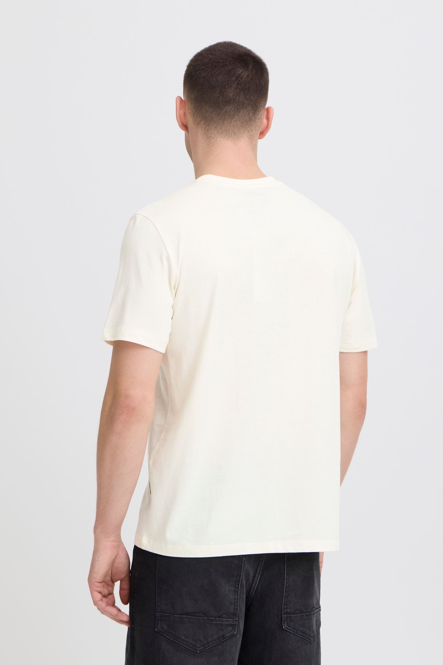 T-shirts Bhkaan Emb S/S Tee heren wit Blend T-shirts Bhkaan Emb S/S Tee heren wit Vanilla Ice