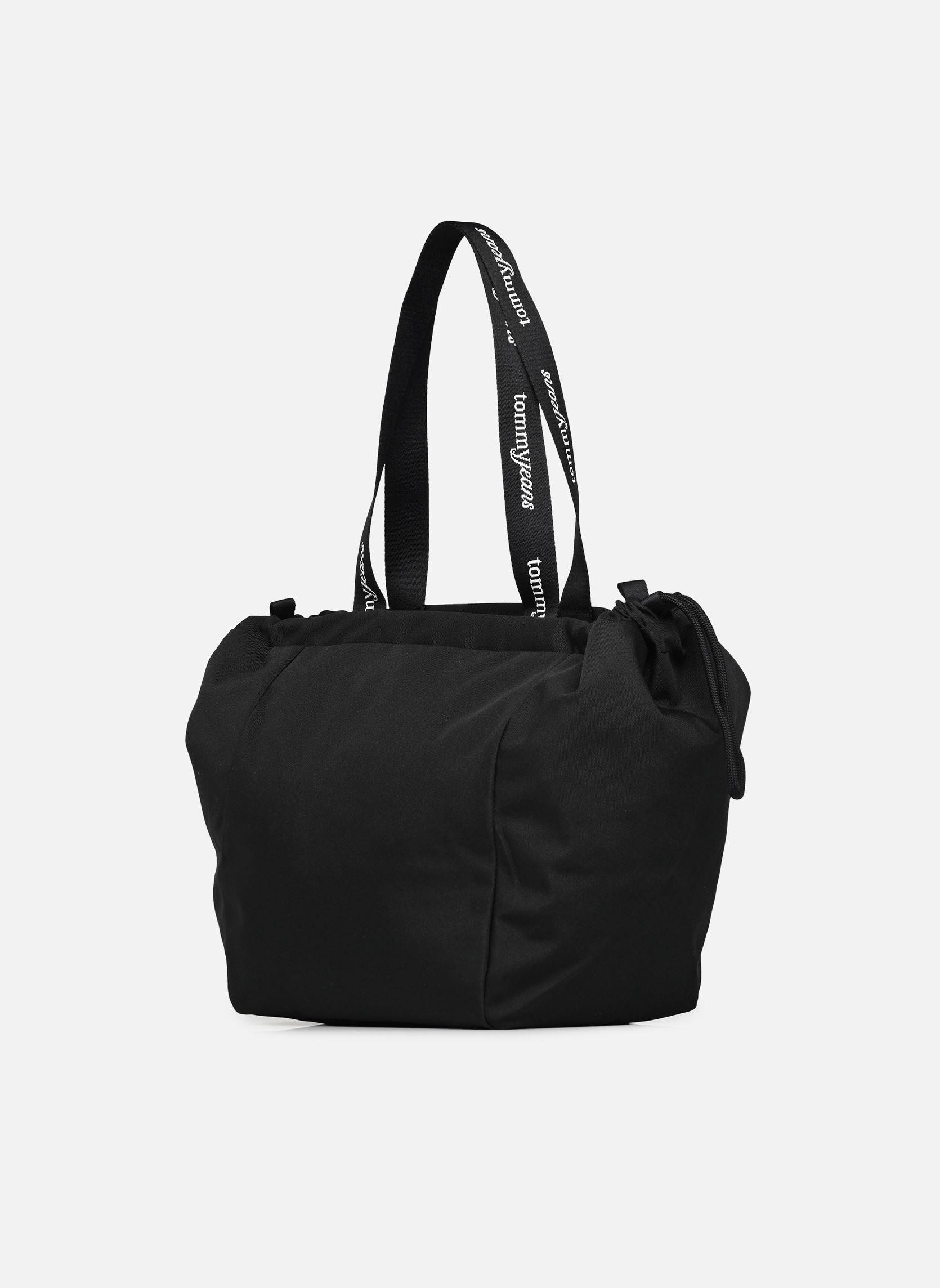 Cabas TJW ESS DAILY TOTE femme noir Tommy Hilfiger Cabas TJW ESS DAILY TOTE femme noir BLACK
