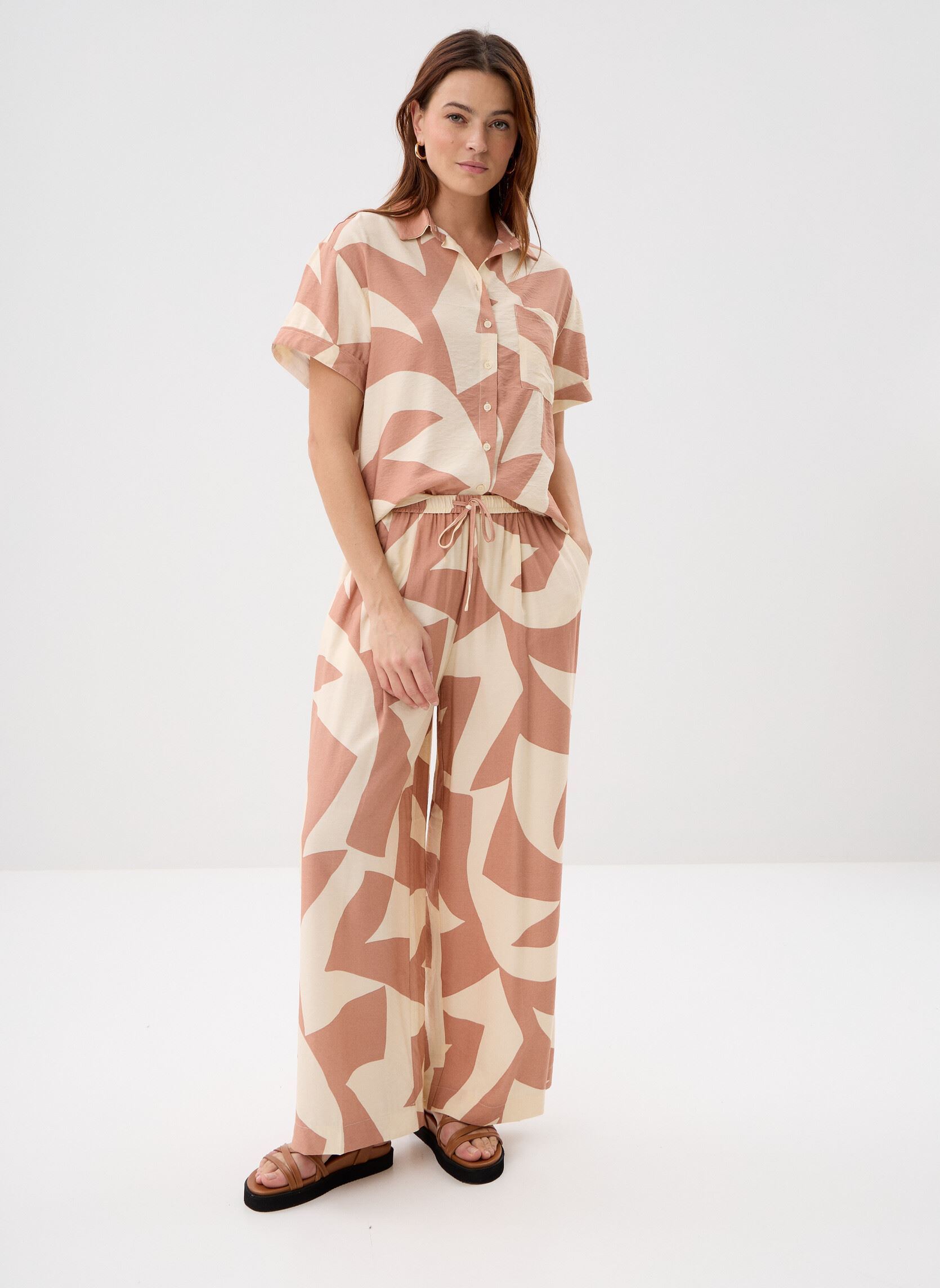 Korte mouw overhemden Veil dames bruin Grace & Mila Korte mouw overhemden Veil dames bruin Mocha