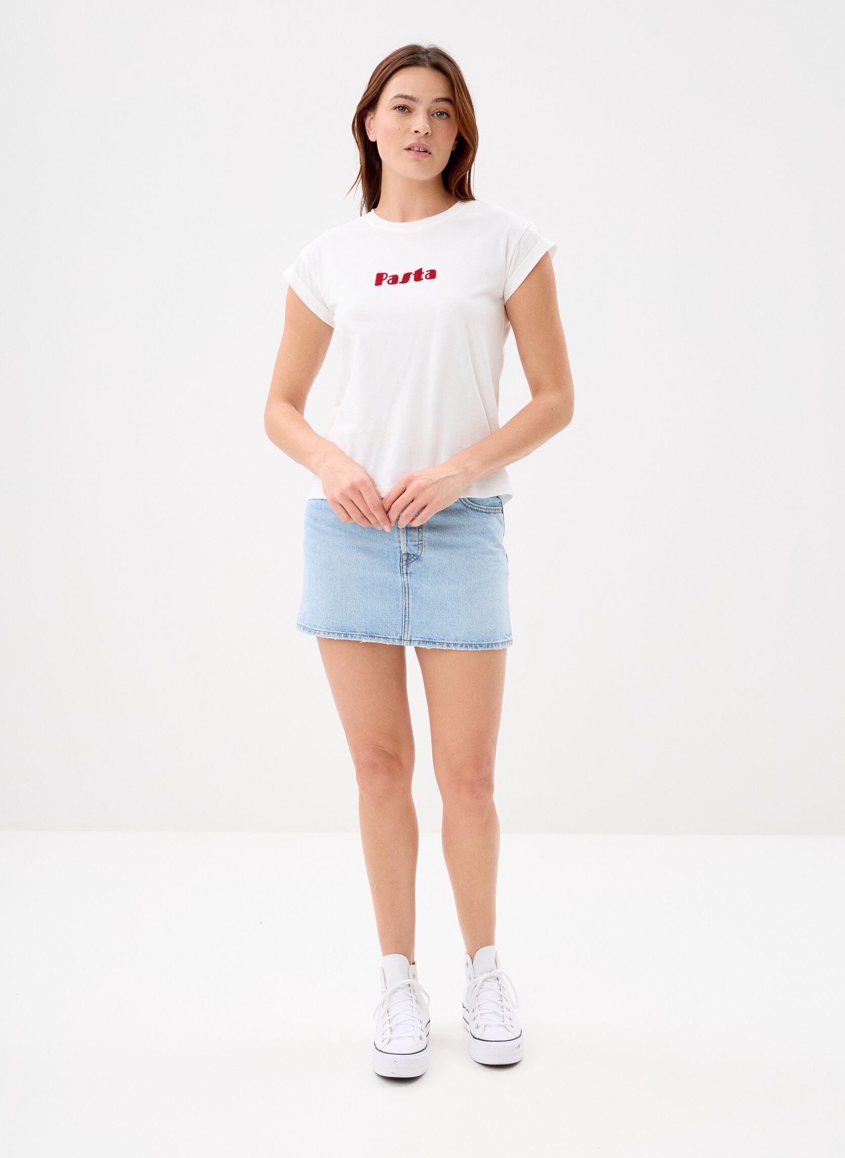 T-shirts met korte mouwen Vico dames rood Grace & Mila T-shirts met korte mouwen Vico dames rood ROUGE
