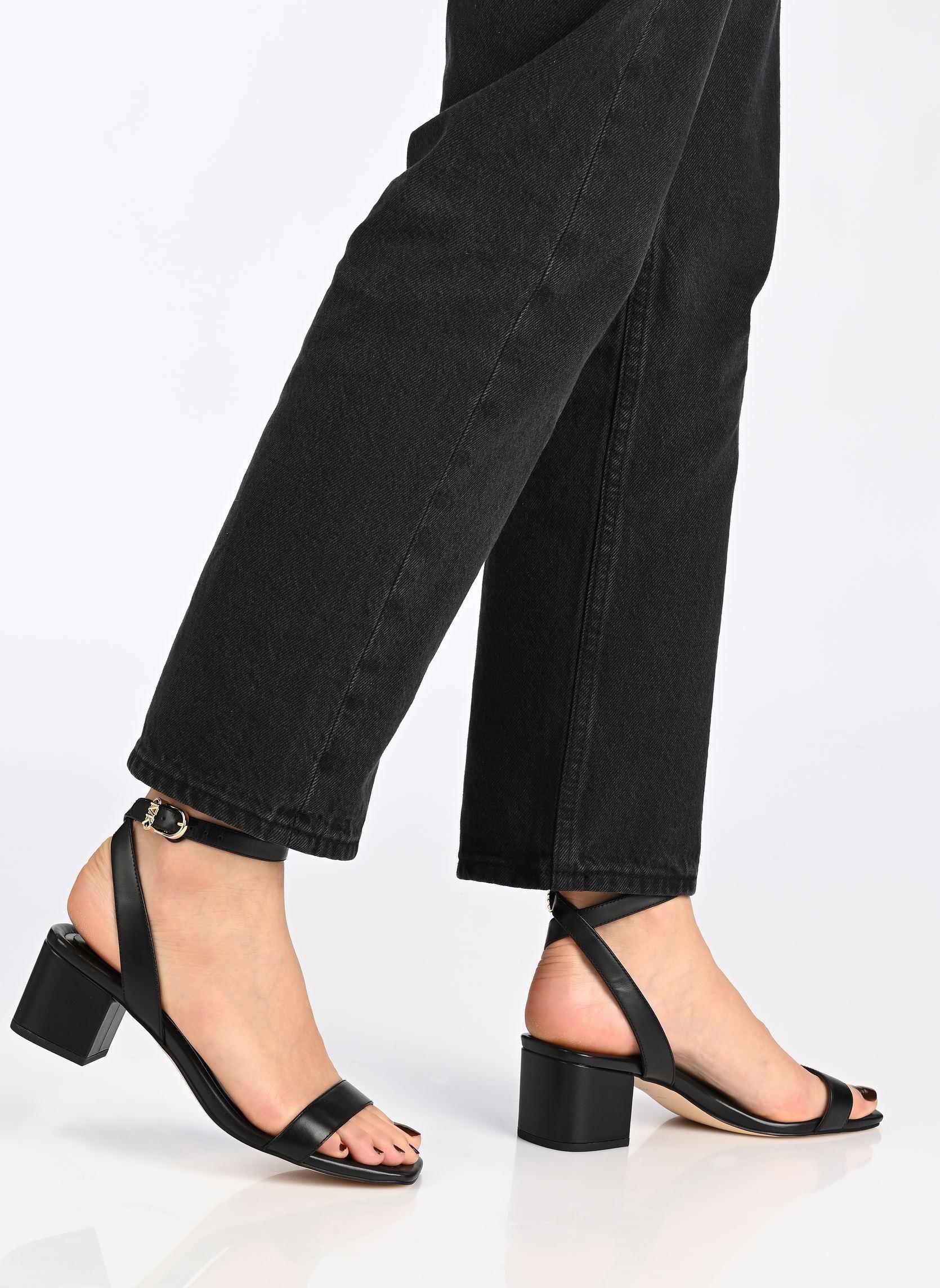 Sandalen MERRIAM MID SANDAL damen schwarz Michael Michael Kors Sandalen MERRIAM MID SANDAL damen schwarz Black 001