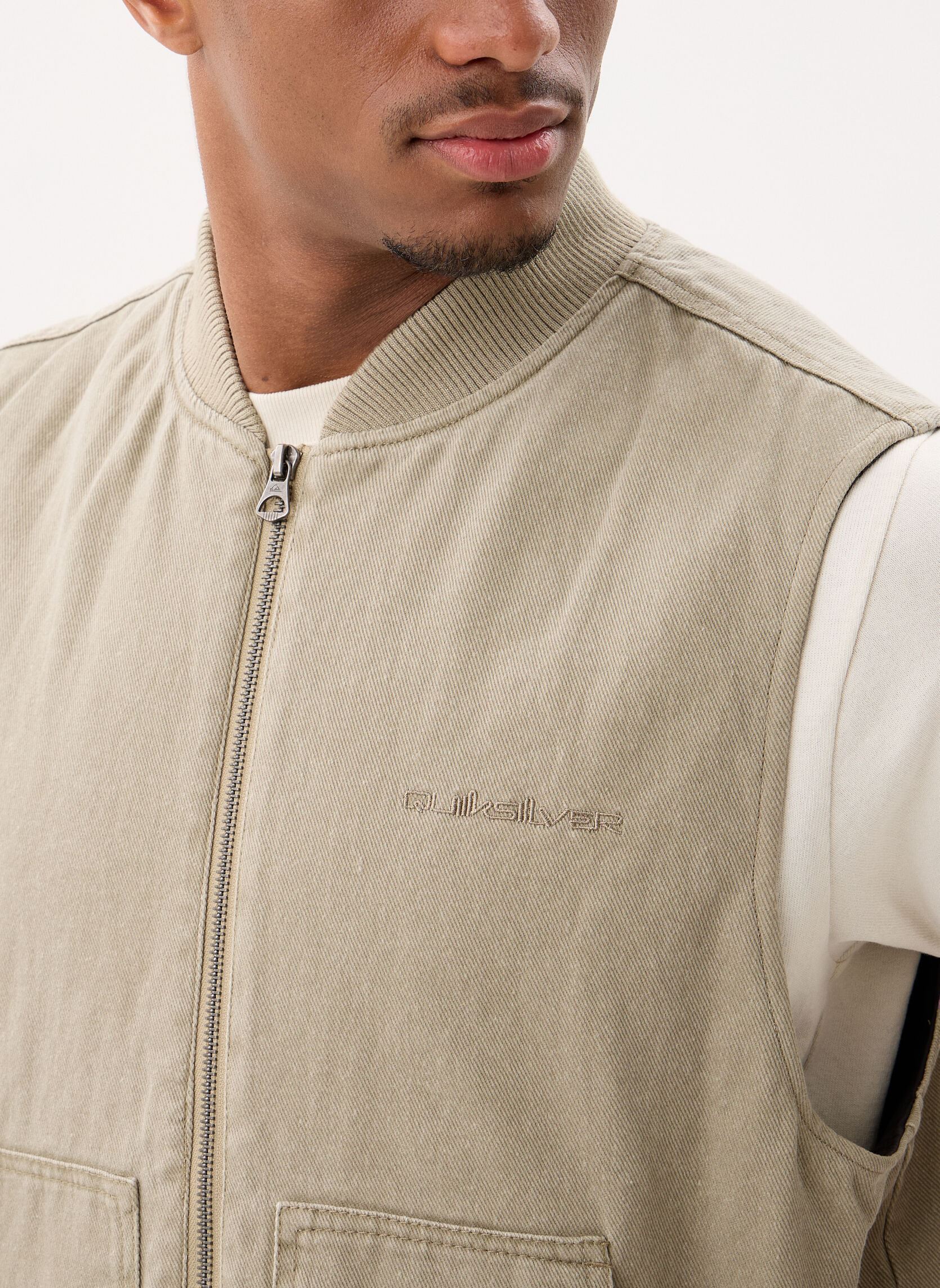 Vestes Surf Chores Gilet homme beige Quiksilver Vestes Surf Chores Gilet homme beige Seneca Rock