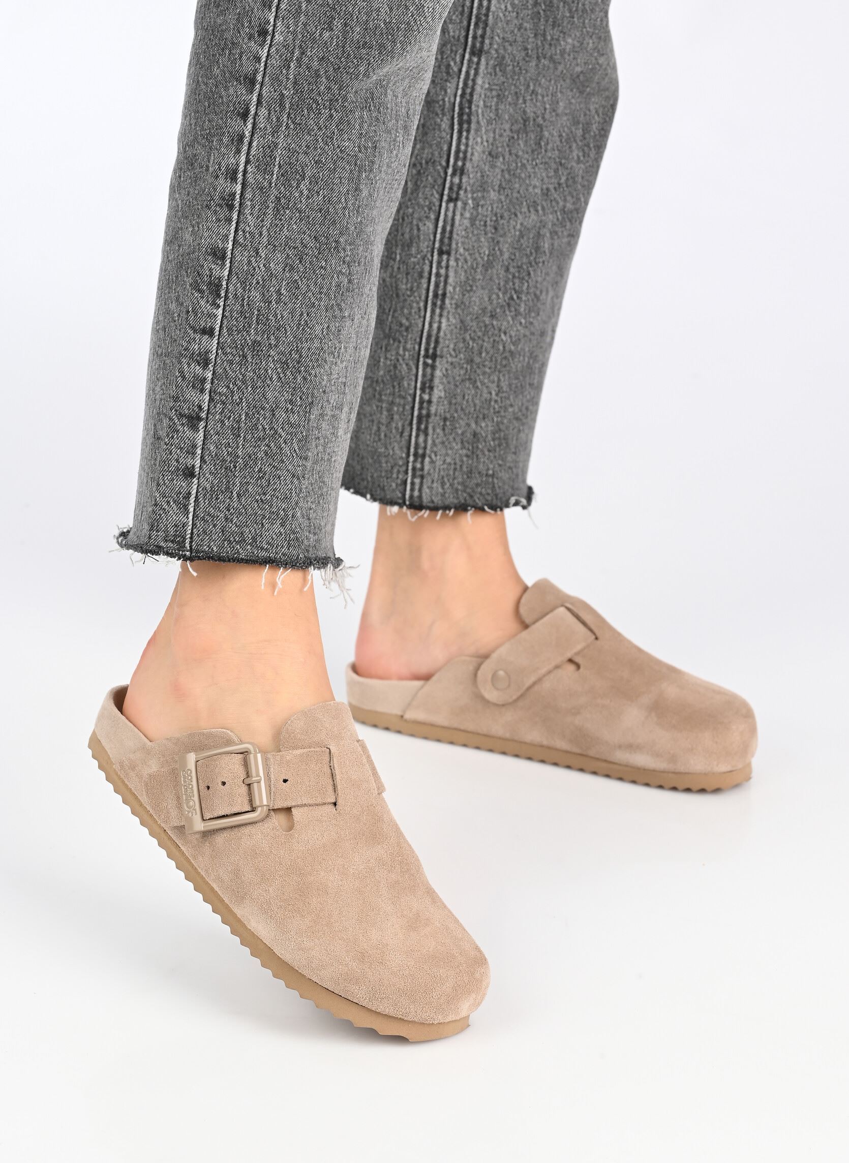 Mules Monocolor suede sabot femme beige Colors of California Mules Monocolor suede sabot femme beige MUD