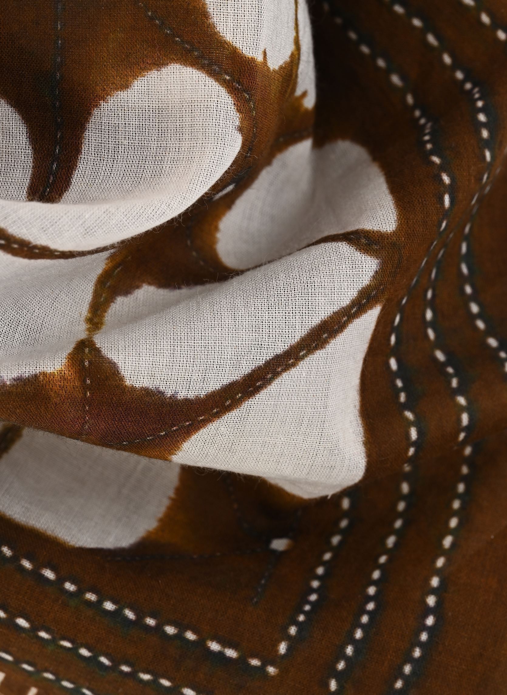 Foulards 1 . Foulard Lotus femme marron Stella Forest Foulards 1 . Foulard Lotus femme marron marron
