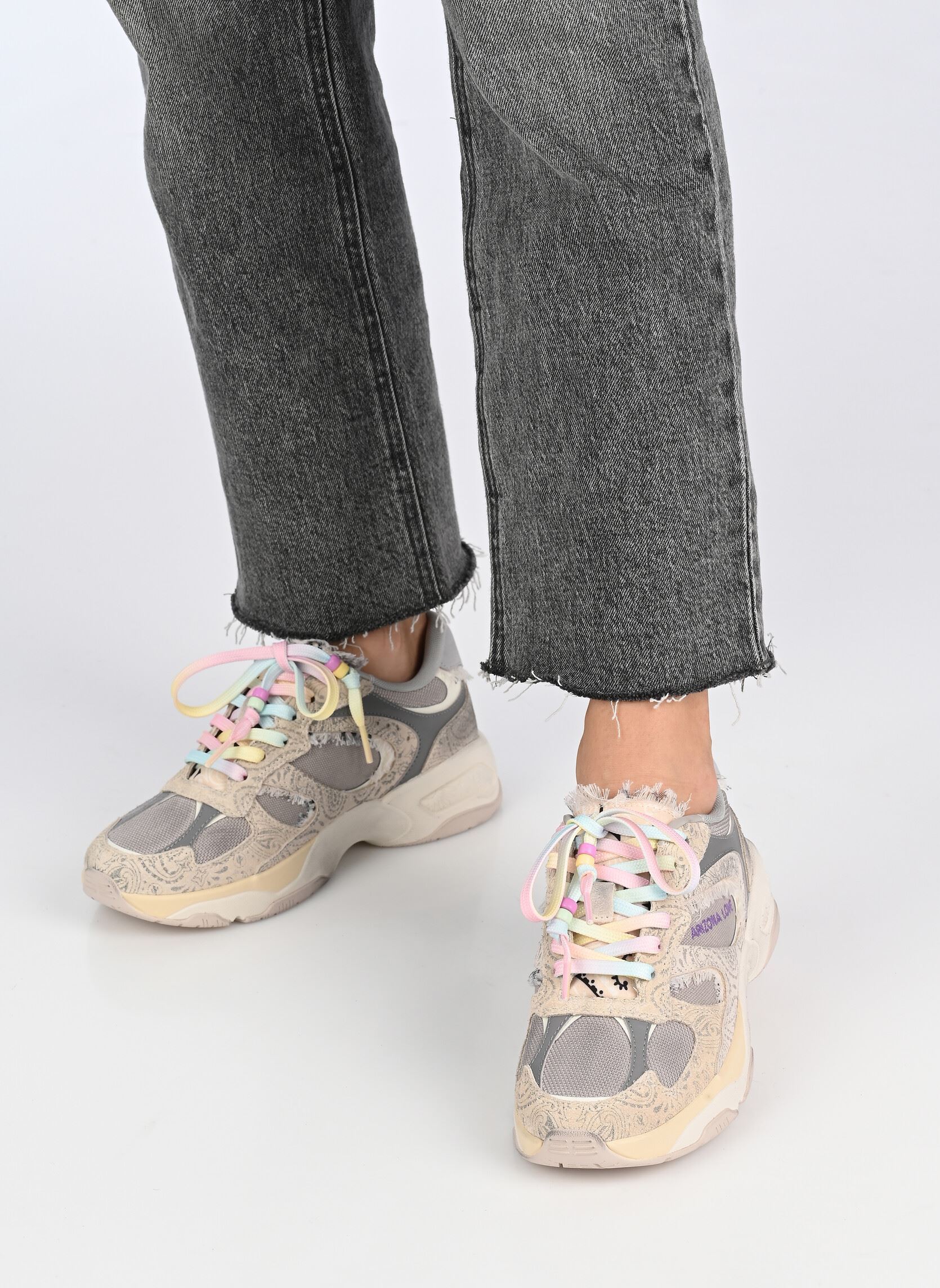 Baskets basses SUNRISE SNEAKERS femme multicolore Arizona Love Baskets basses SUNRISE SNEAKERS femme multicolore Grey