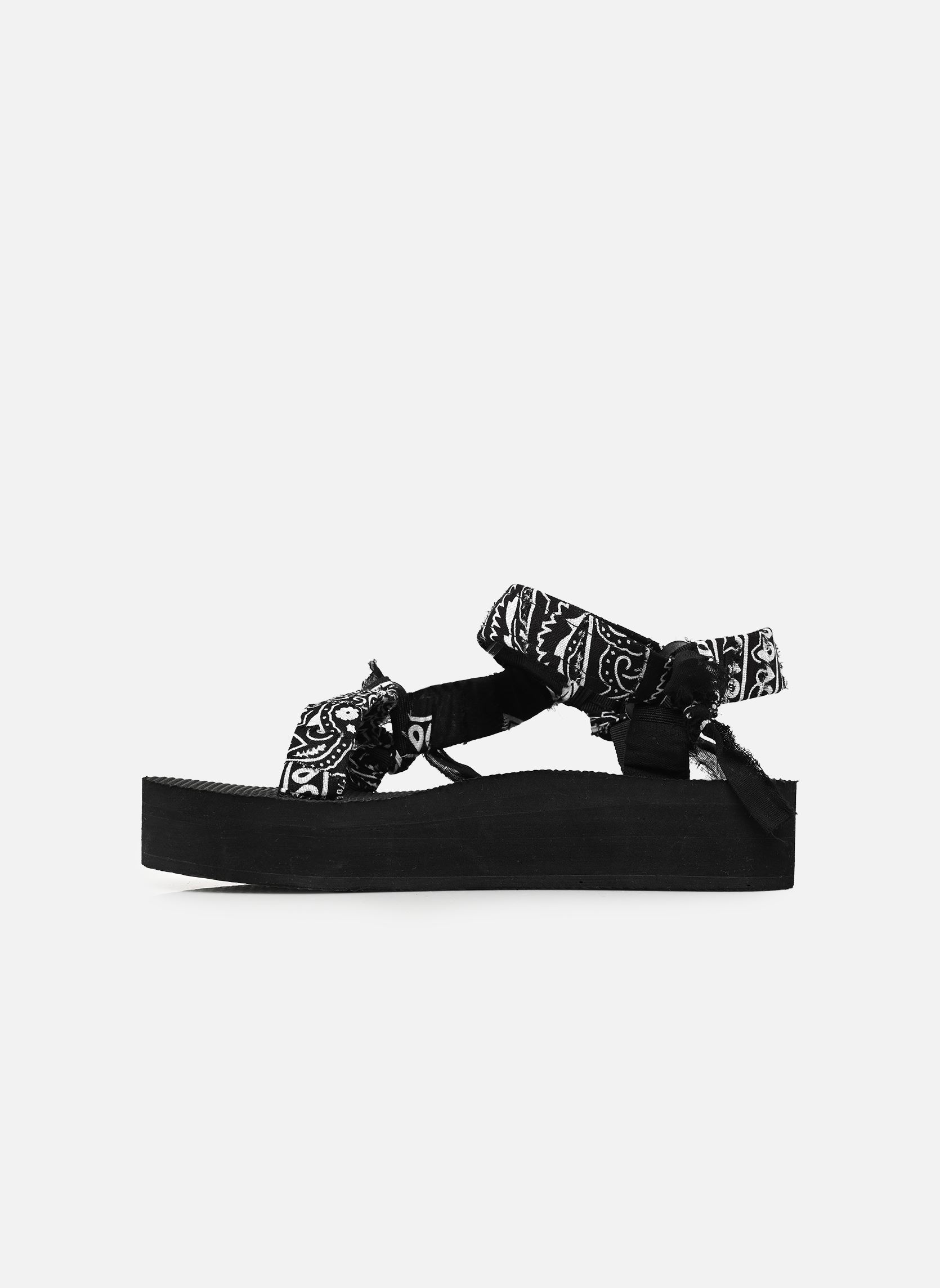 Sandales compensées et plateformes TKPLATFORM femme noir Arizona Love Sandales compensées et plateformes TKPLATFORM femme noir BLACK BANDANA