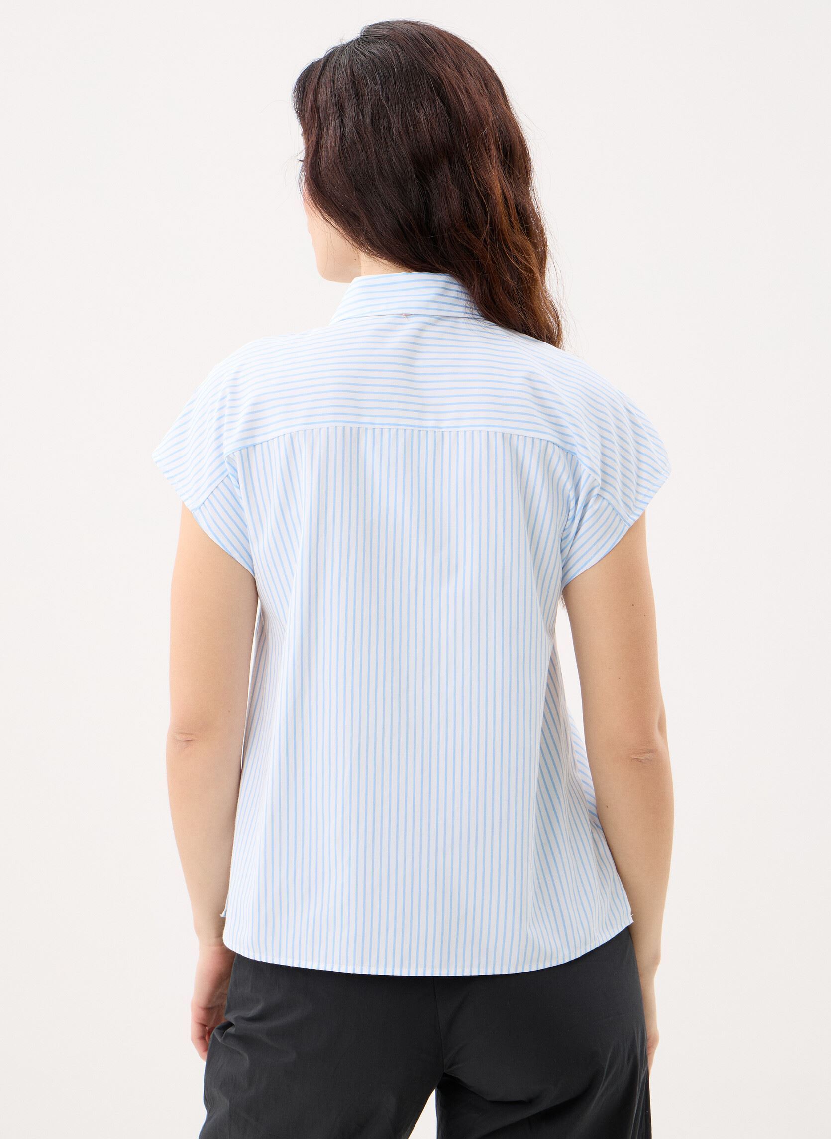 Chemises 706708-3054 femme bleu Nümph Chemises 706708-3054 femme bleu Airy Blue
