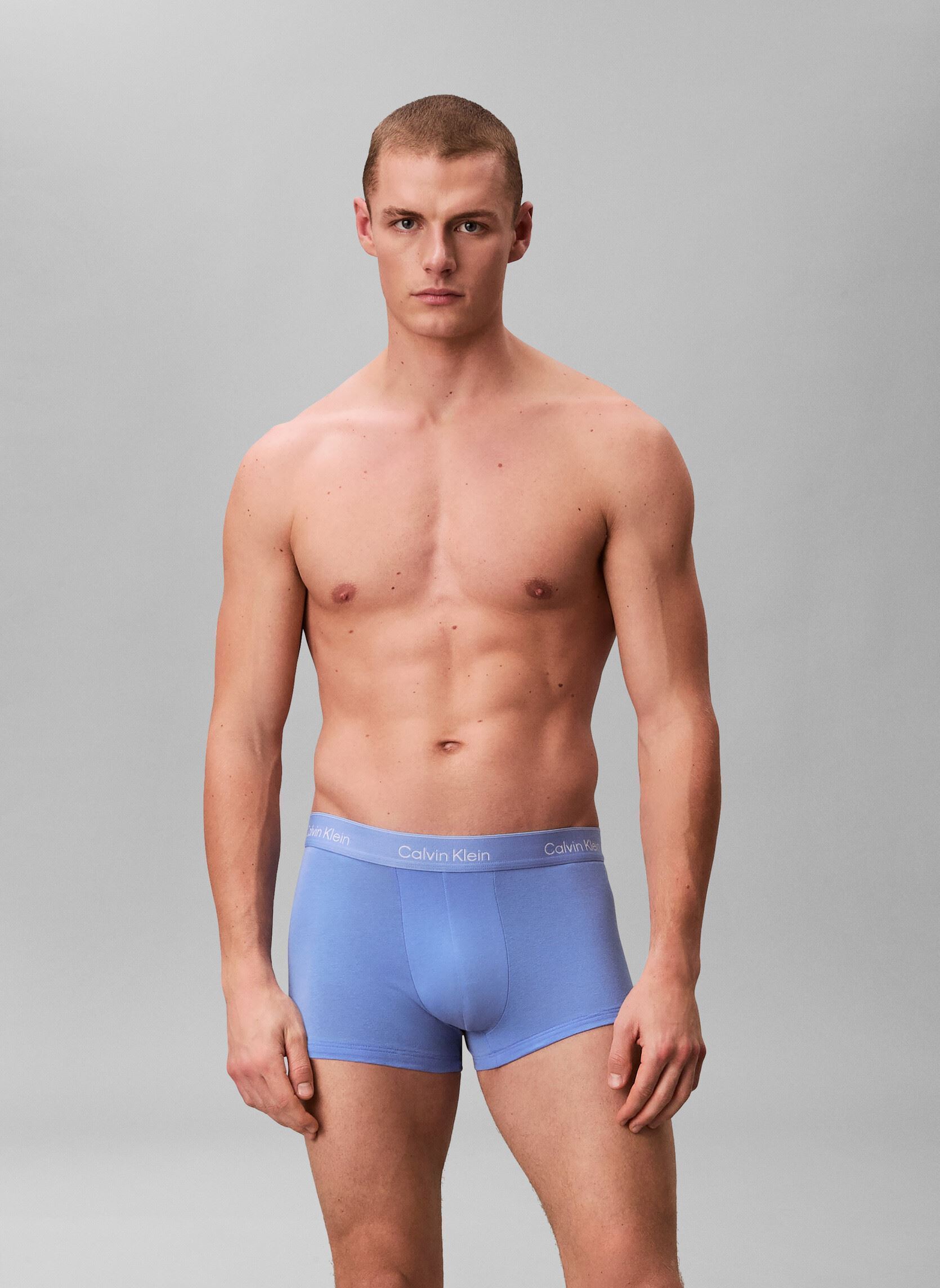 Sportondergoed Lot de 3 boxers en coton LV00NB4389 heren blauw Calvin Klein Sportondergoed Lot de 3 boxers en coton LV00NB4389 heren blauw BLACK/GLACIER/BLUE BELL