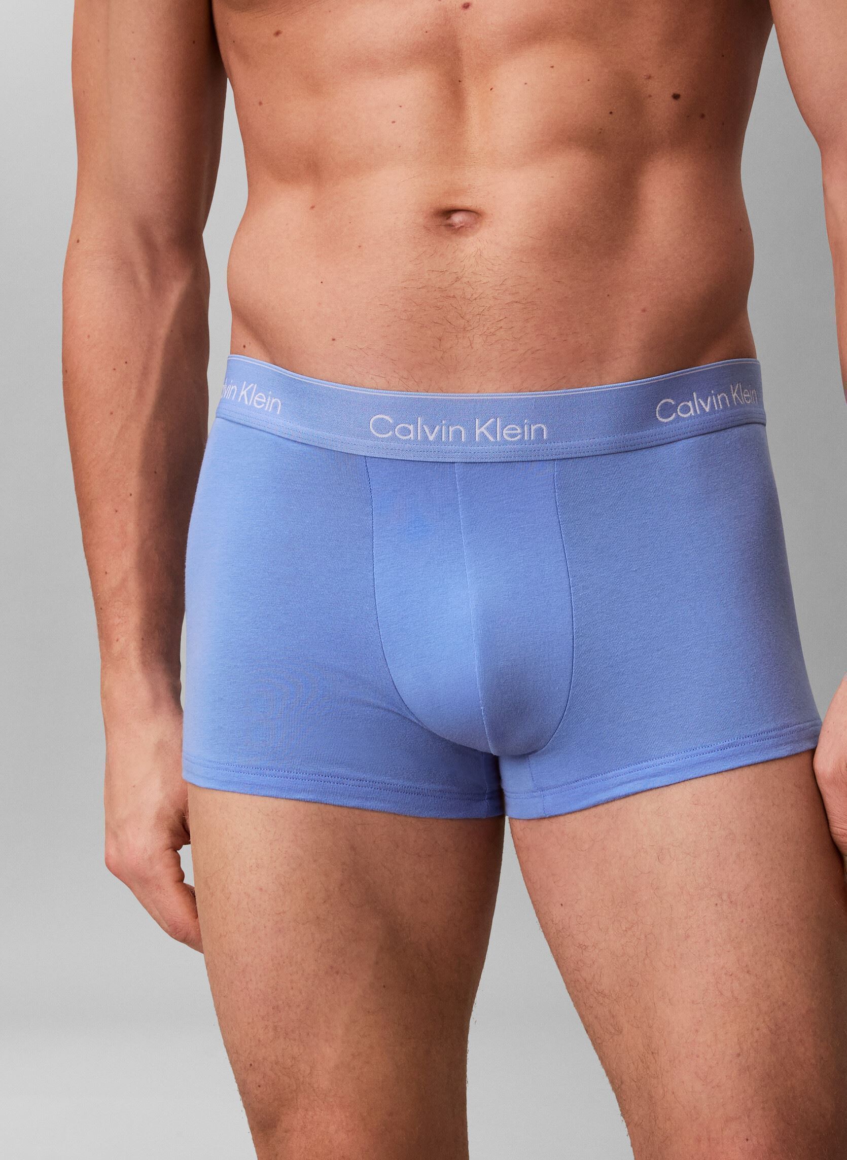 Sportondergoed Lot de 3 boxers en coton LV00NB4389 heren blauw Calvin Klein Sportondergoed Lot de 3 boxers en coton LV00NB4389 heren blauw BLACK/GLACIER/BLUE BELL