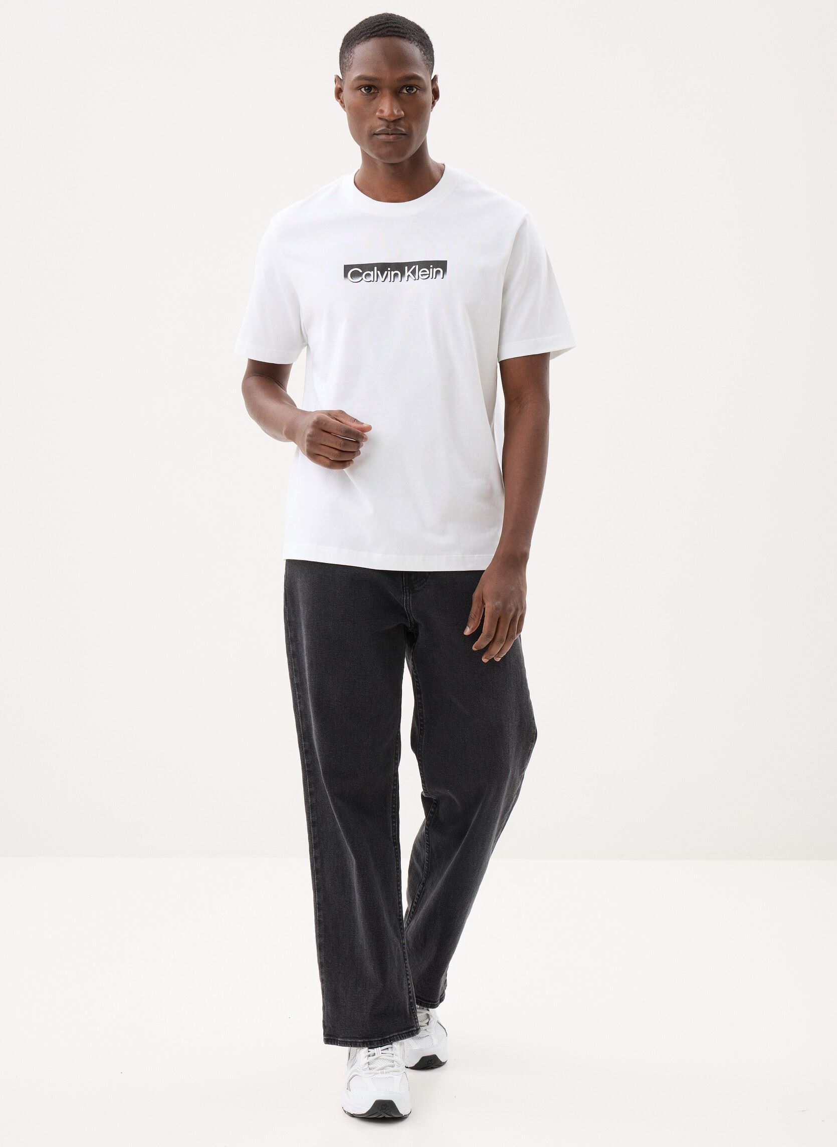 T-shirts met korte mouwen 20S Eu Wholesale Spo LV04LF812 heren wit Calvin Klein T-shirts met korte mouwen 20S Eu Wholesale Spo LV04LF812 heren wit BRIGHT WHITE