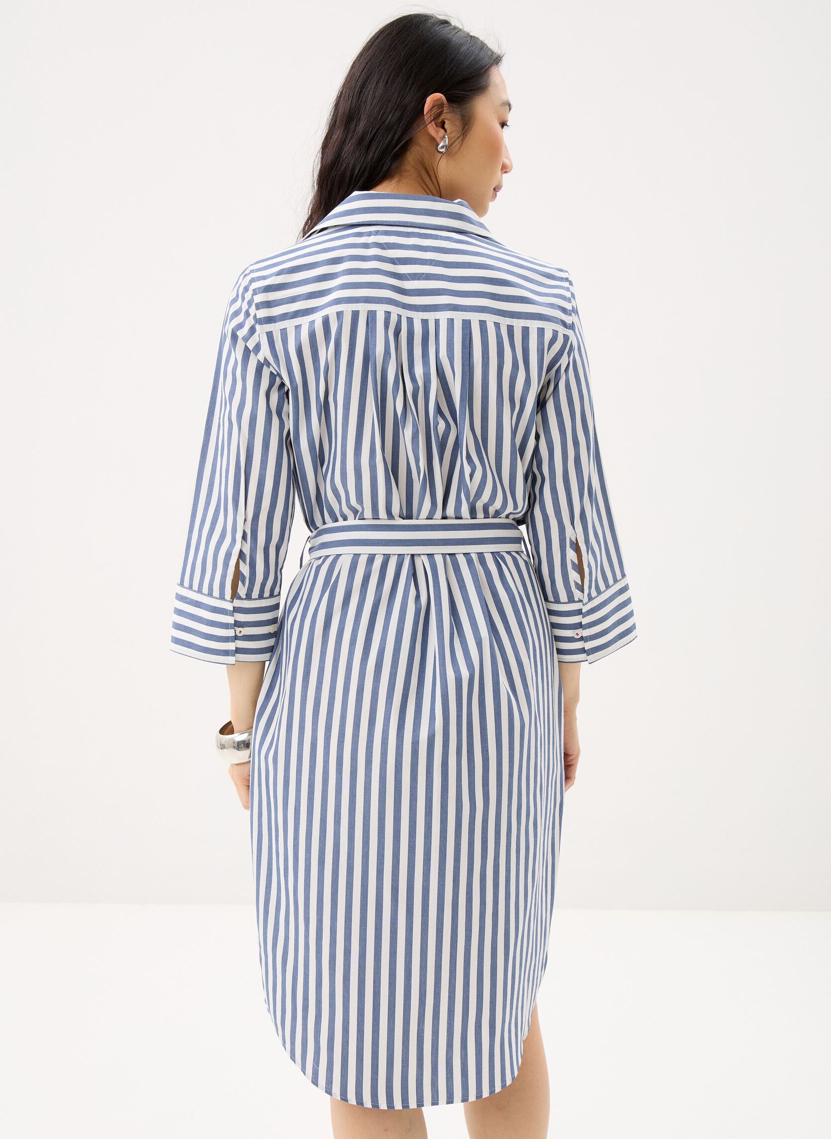 Robes Chemise Ess Poplin Reg Shirt femme bleu Tommy Hilfiger Robes Chemise Ess Poplin Reg Shirt femme bleu WIDE BANKER STP ECRU SEASHORE