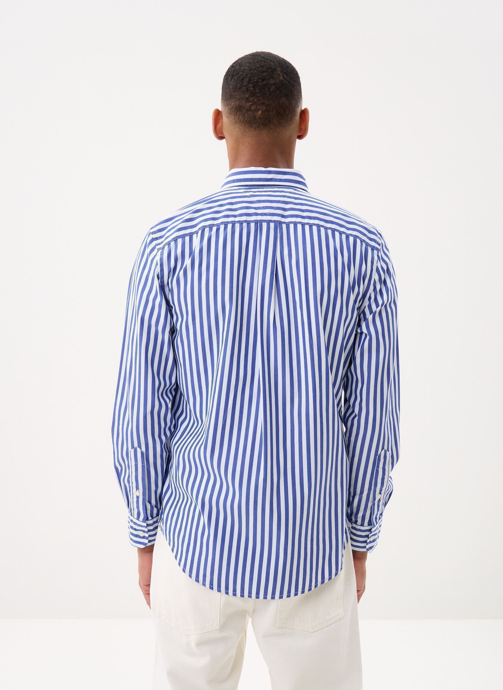 Chemises Flex Poplin Classic MW0MW42440 homme bleu Tommy Hilfiger Chemises Flex Poplin Classic MW0MW42440 homme bleu Wedge Blue / Stripe
