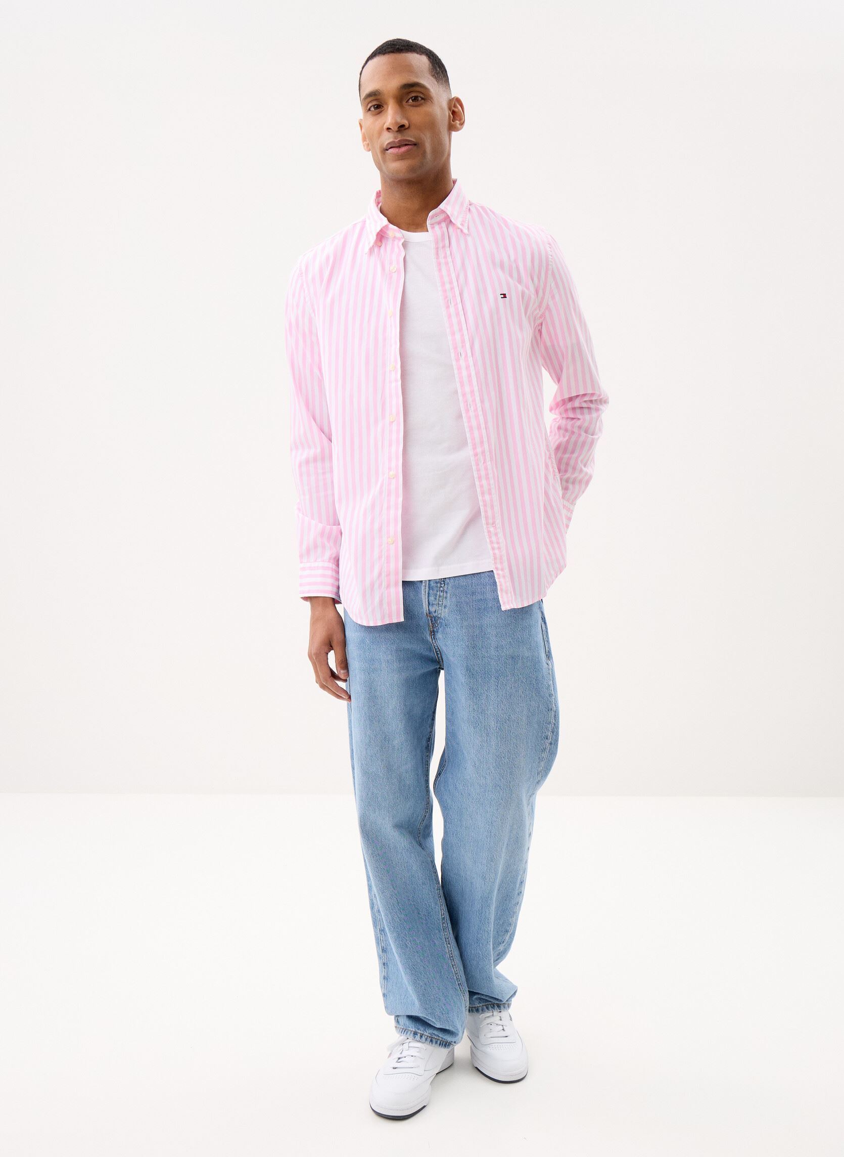 Chemises Flex Poplin Classic MW0MW42440 homme rose Tommy Hilfiger Chemises Flex Poplin Classic MW0MW42440 homme rose Classic Pink / Stripe