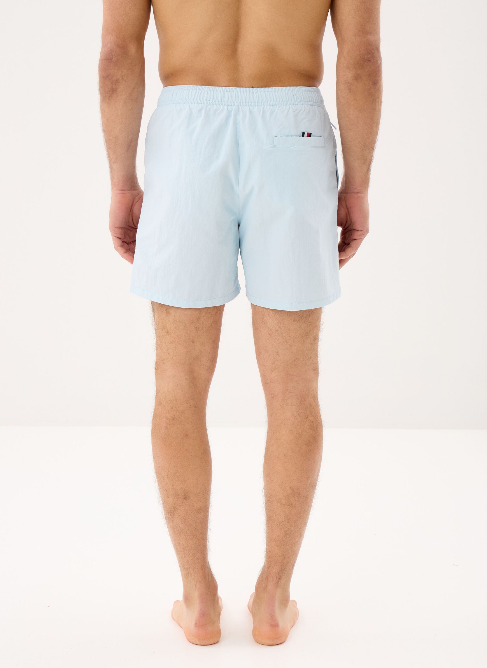 Shorts de bain Medium Drawstring Zi UM0UM03748 homme bleu Tommy Hilfiger Shorts de bain Medium Drawstring Zi UM0UM03748 homme bleu KEEPSAKE BLUE