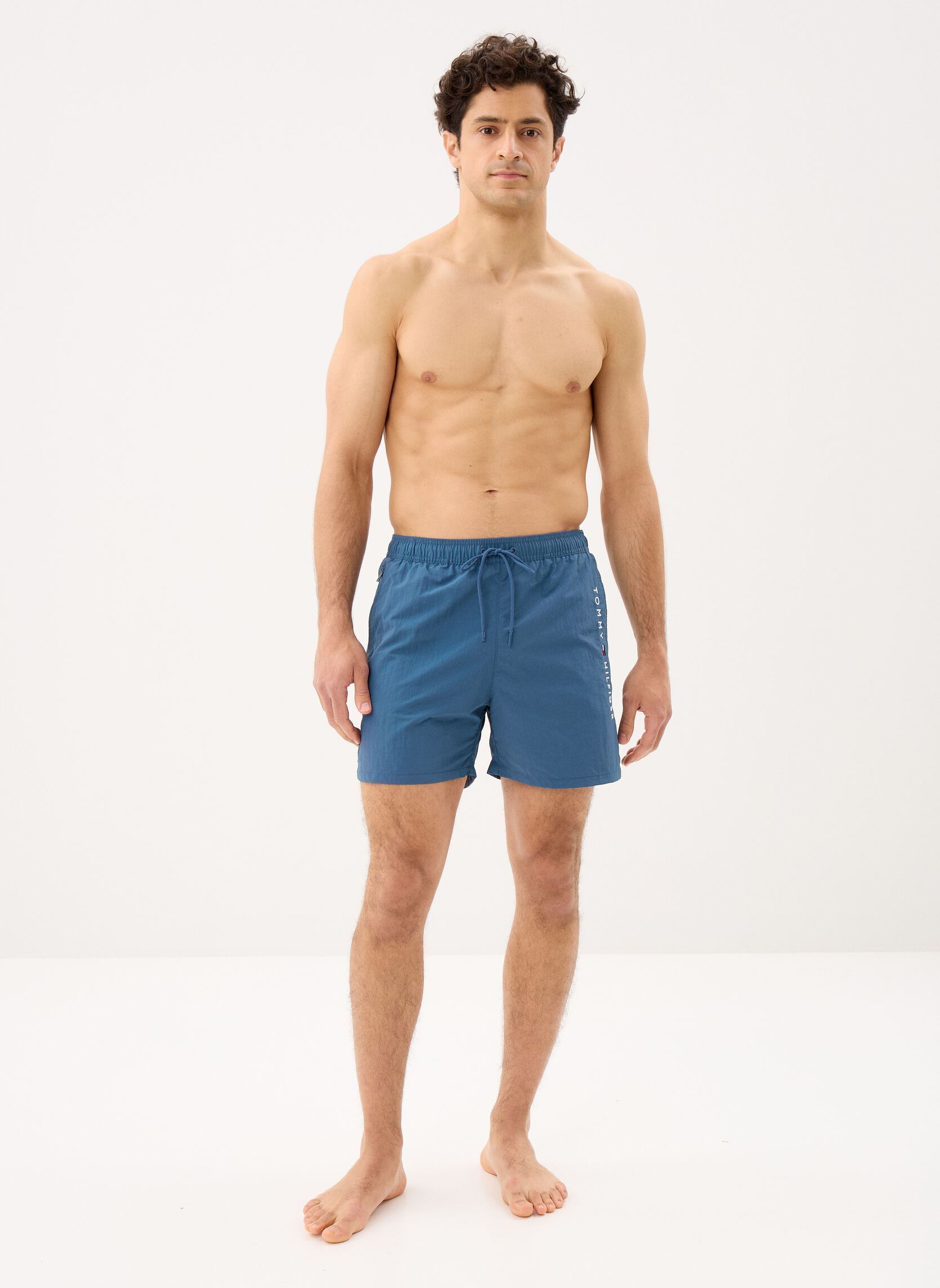 Zwemshorts Medium Drawstring Zi UM0UM03748 heren blauw Tommy Hilfiger Zwemshorts Medium Drawstring Zi UM0UM03748 heren blauw AEGEAN SEA