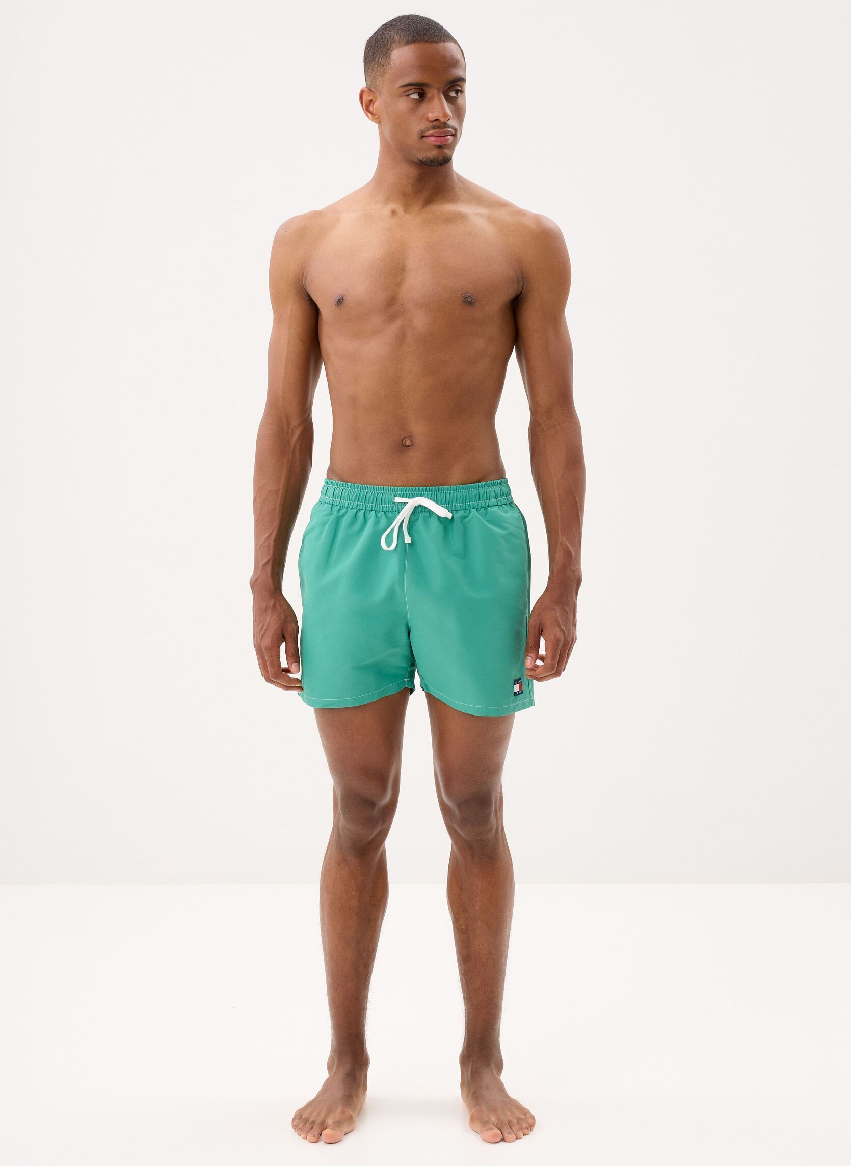 Shorts de bain Tj Medium Drawstring UM0UM03852 homme vert Tommy Hilfiger Shorts de bain Tj Medium Drawstring UM0UM03852 homme vert BAHAMA GREEN