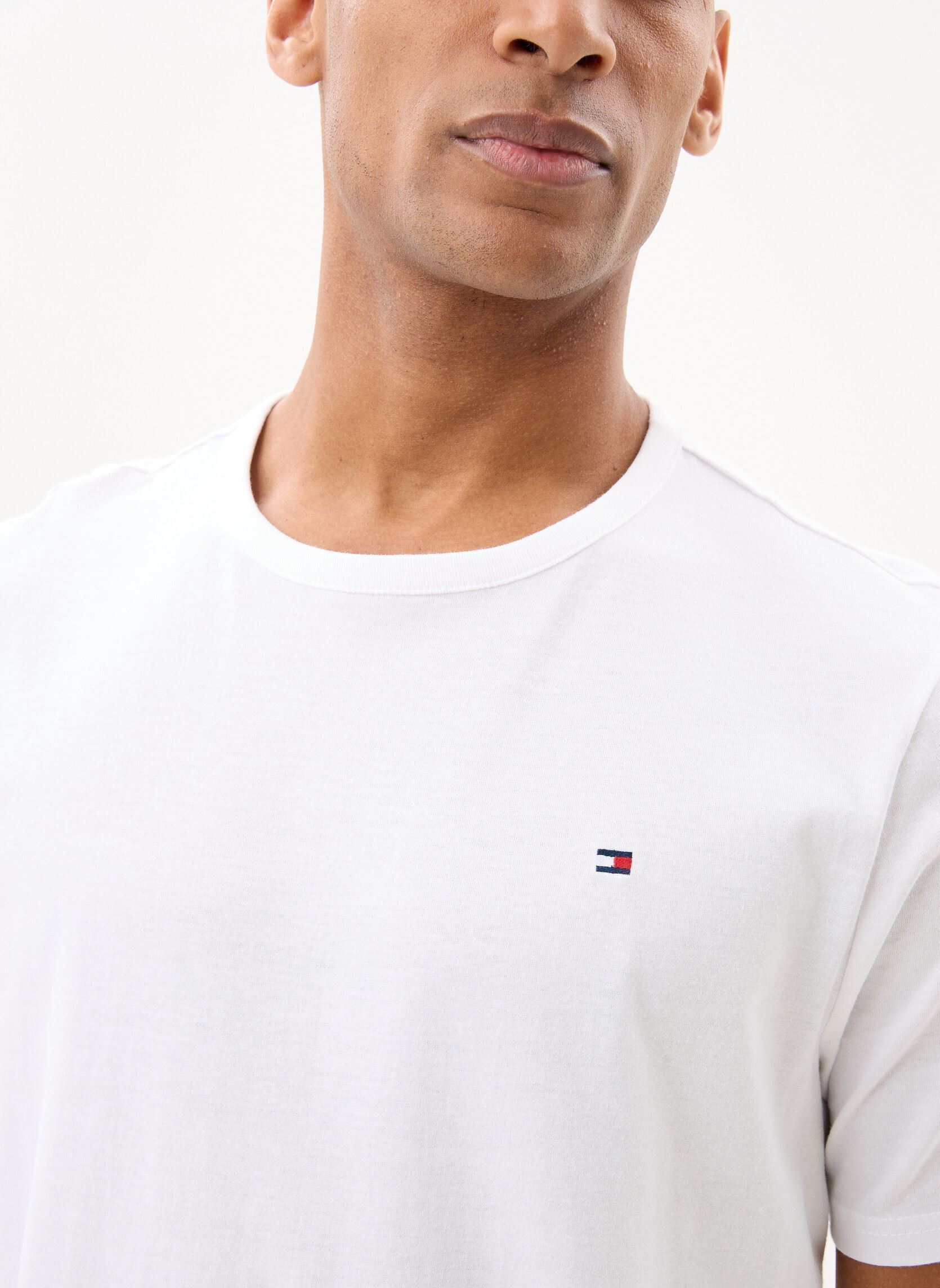 Tee-shirts manches courtes Lot De 3 T-Shirts En Coton Col Rond UM0U homme blanc Tommy Hilfiger Tee-shirts manches courtes Lot De 3 T-Shirts En Coton Col Rond UM0U homme blanc WHITE/WHITE/WHITE