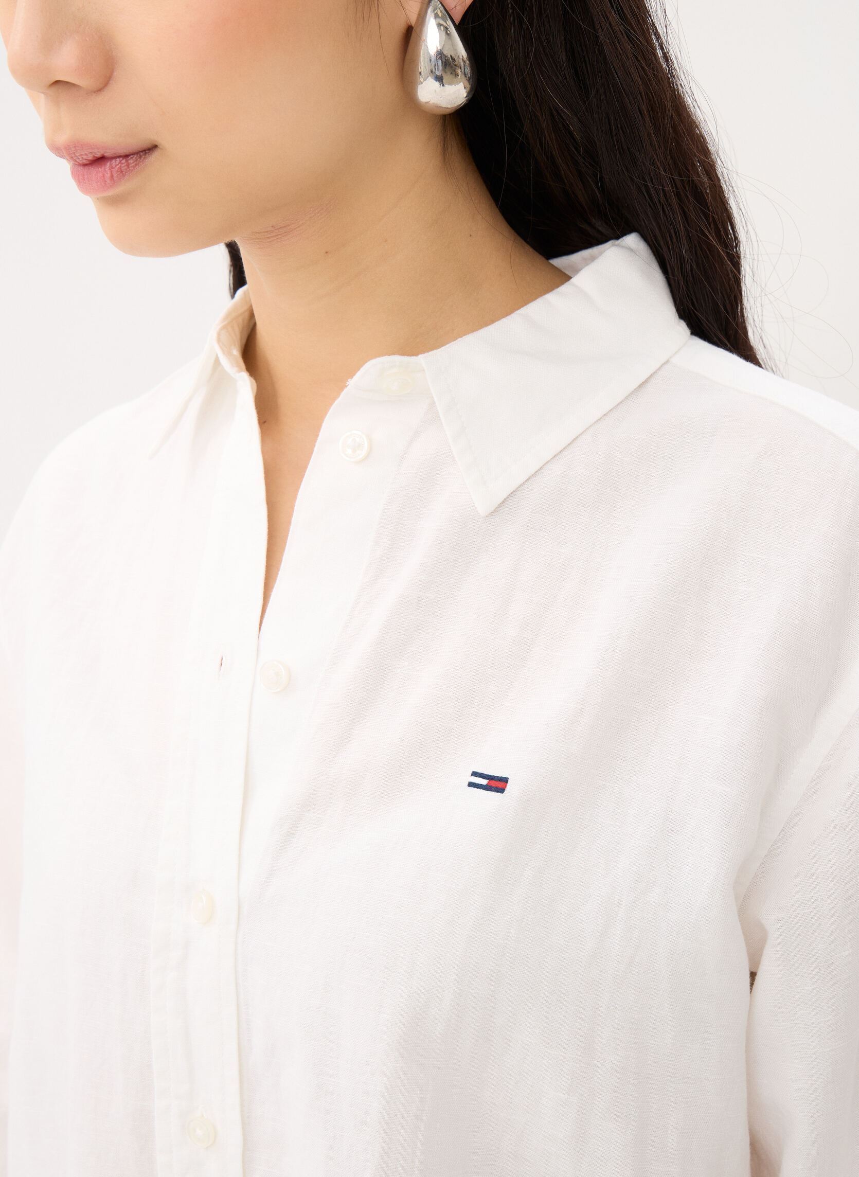 Chemises manches longues Tjw Rlx Linen Shirt DW0DW22209 femme blanc Tommy Jeans Chemises manches longues Tjw Rlx Linen Shirt DW0DW22209 femme blanc ECRU