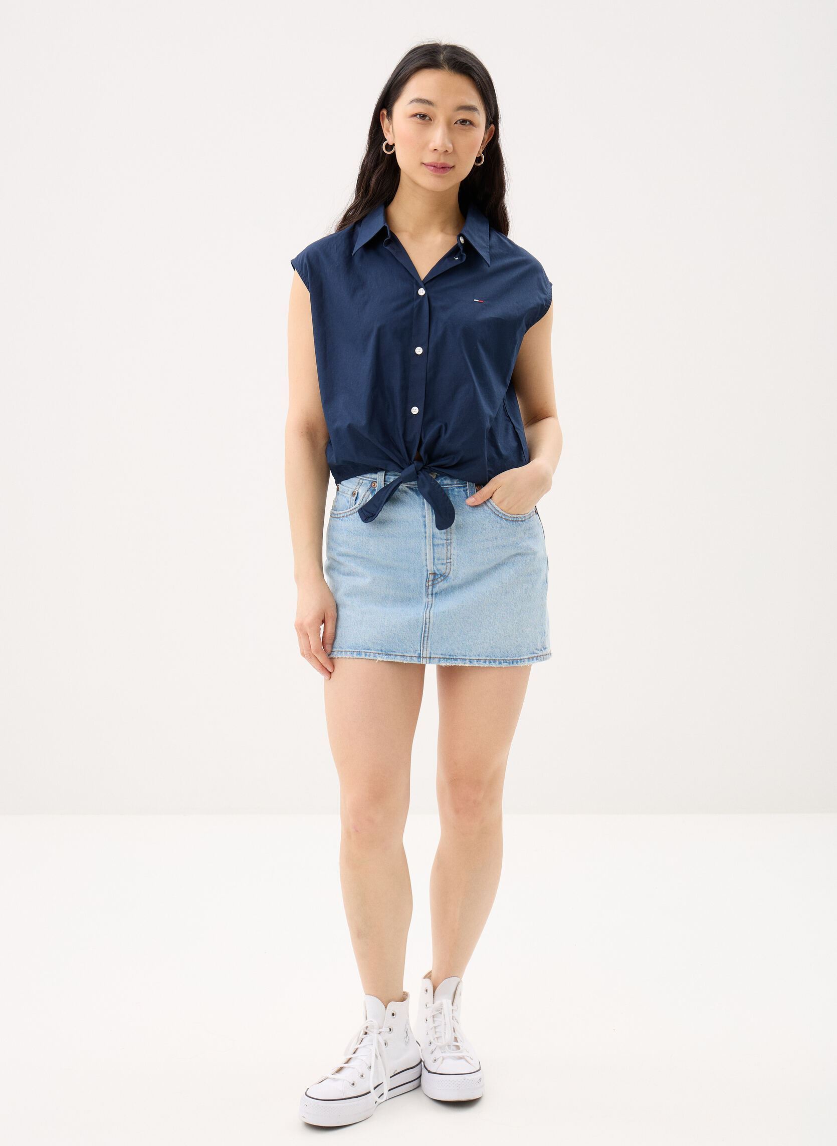 Hemden und Blusen Tjw Tie Front Poplin DW0DW22212 damen blau Tommy Jeans Hemden und Blusen Tjw Tie Front Poplin DW0DW22212 damen blau DARK NIGHT NAVY