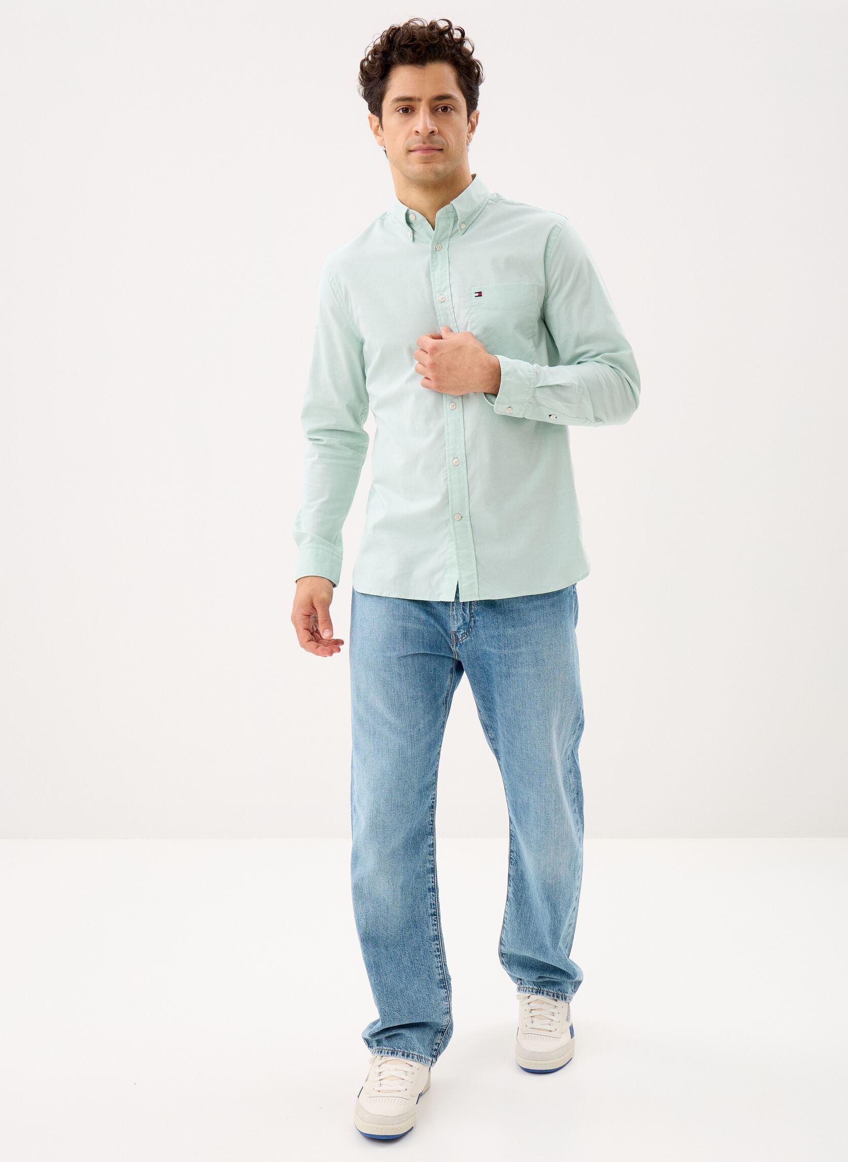 Chemises Light Oxford Solid S MW0MW42287 homme vert Tommy Hilfiger Chemises Light Oxford Solid S MW0MW42287 homme vert CRUSHED MINT