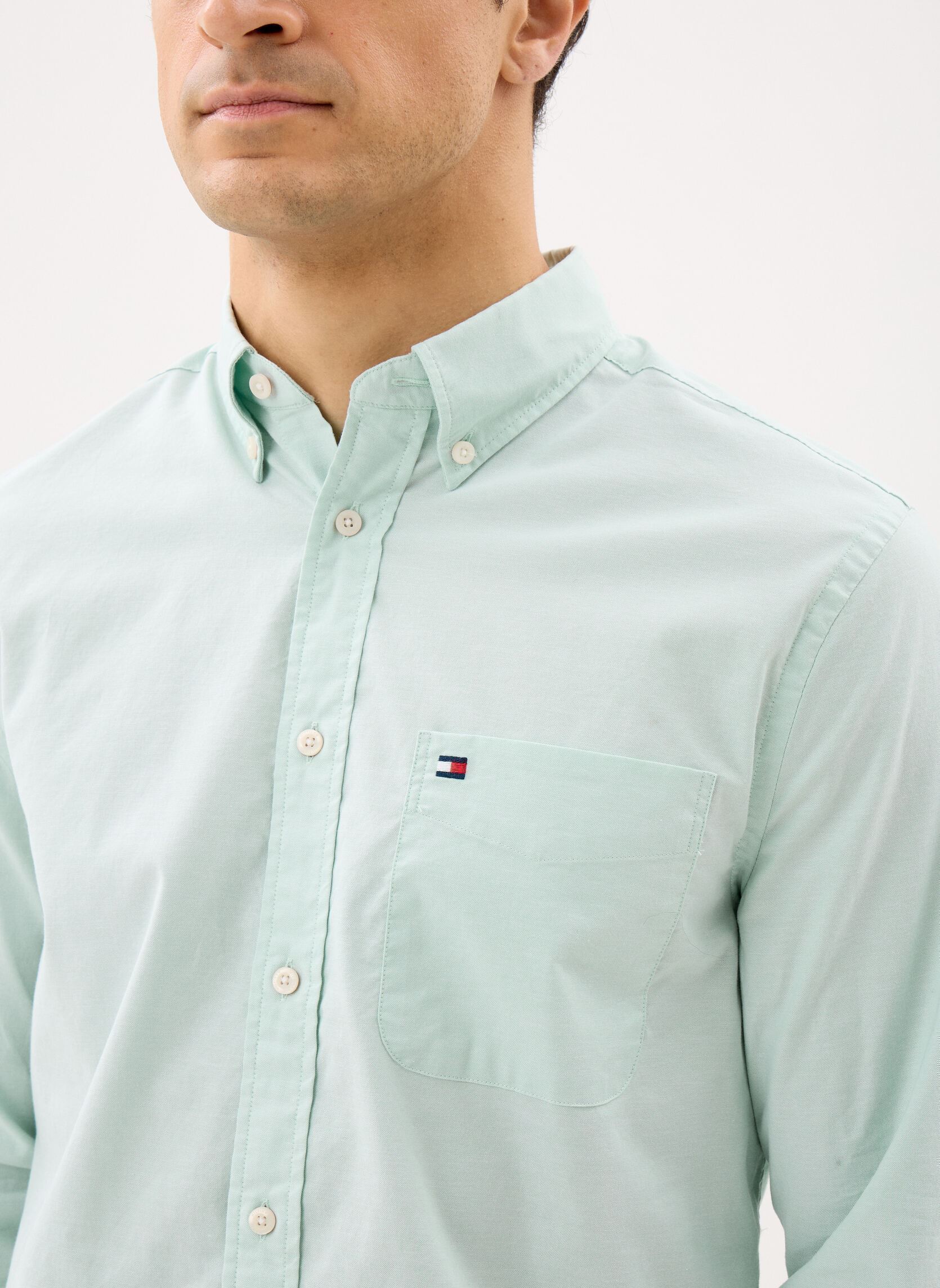 Chemises Light Oxford Solid S MW0MW42287 homme vert Tommy Hilfiger Chemises Light Oxford Solid S MW0MW42287 homme vert CRUSHED MINT
