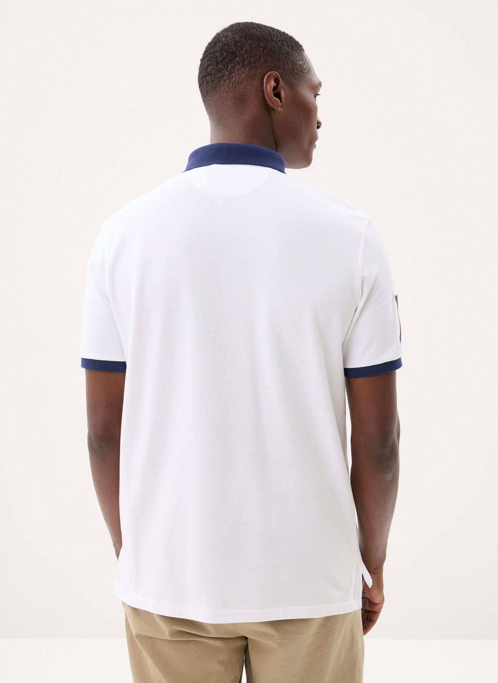Polos manches courtes Polo classique à écusson en piqué homme blanc Polo Ralph Lauren Polos manches courtes Polo classique à écusson en piqué homme blanc White
