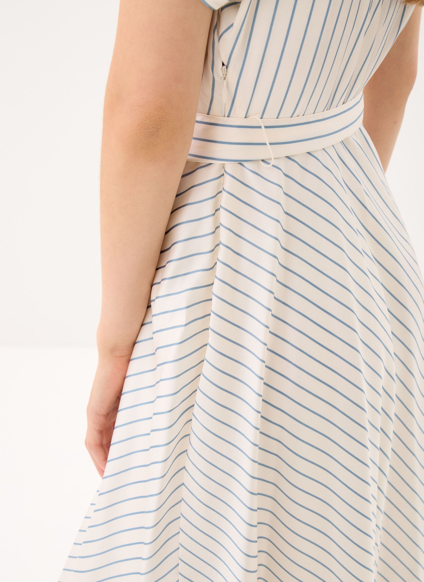 Lange jurken Robe col en V nouée devant dames wit Lauren Ralph Lauren Lange jurken Robe col en V nouée devant dames wit CREAM/BLUE