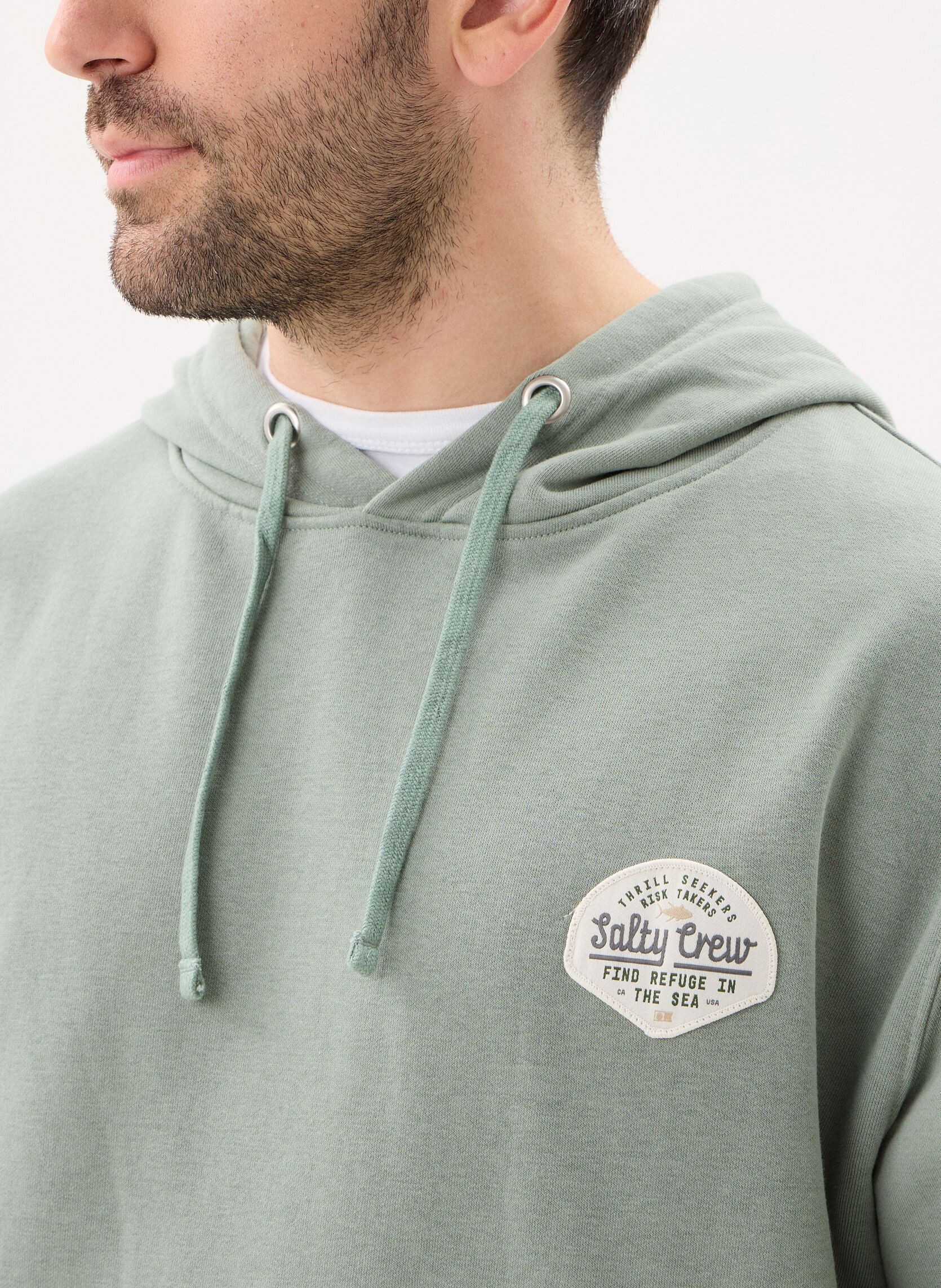 Sweats à capuche Crafted Pigment Fleece homme vert Salty Crew Sweats à capuche Crafted Pigment Fleece homme vert LAUREL WREATH