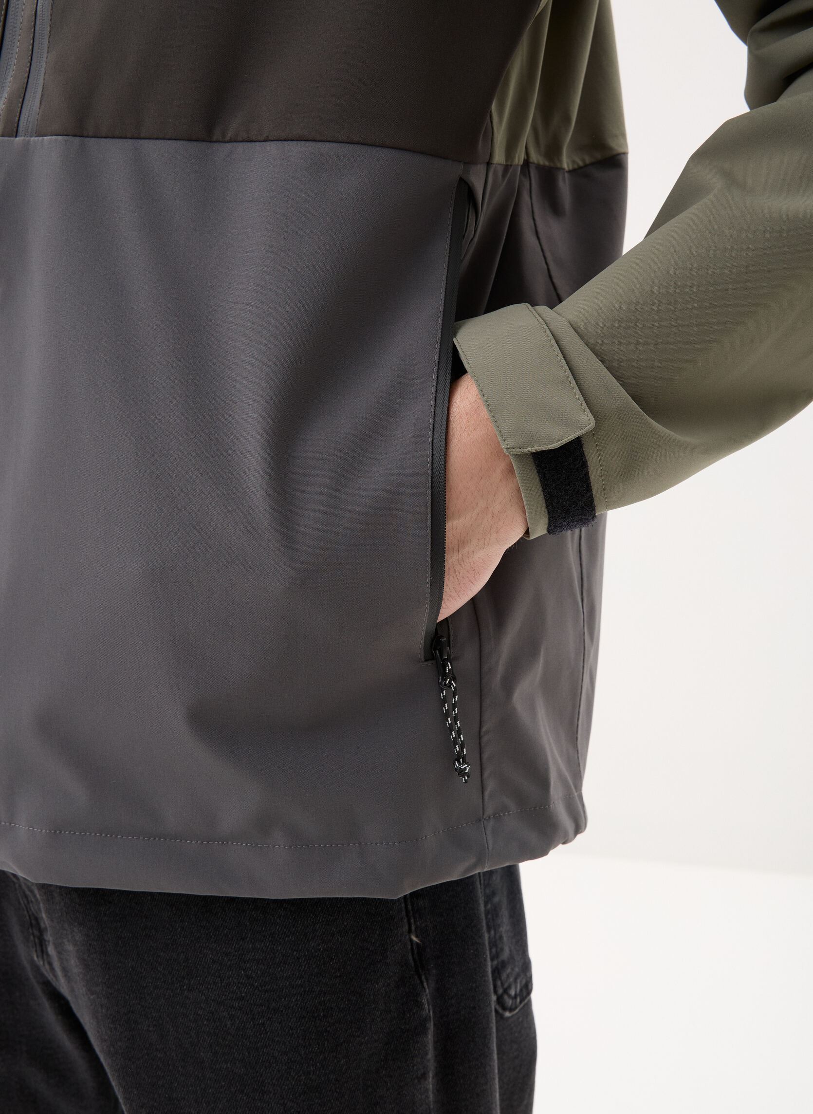 Blousons Long Range Jacket homme noir Salty Crew Blousons Long Range Jacket homme noir IRON