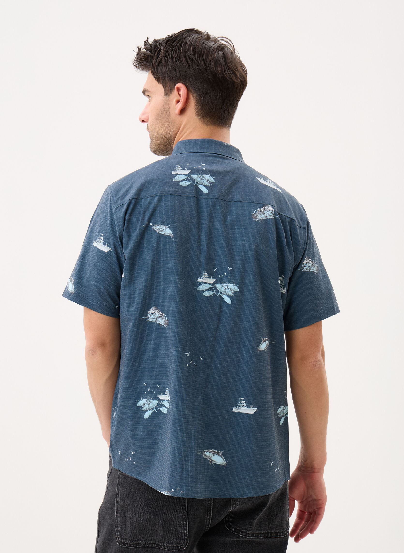 Chemises Breezer Perf Button Up Shirt homme bleu Salty Crew Chemises Breezer Perf Button Up Shirt homme bleu MIDNIGHT NAVY