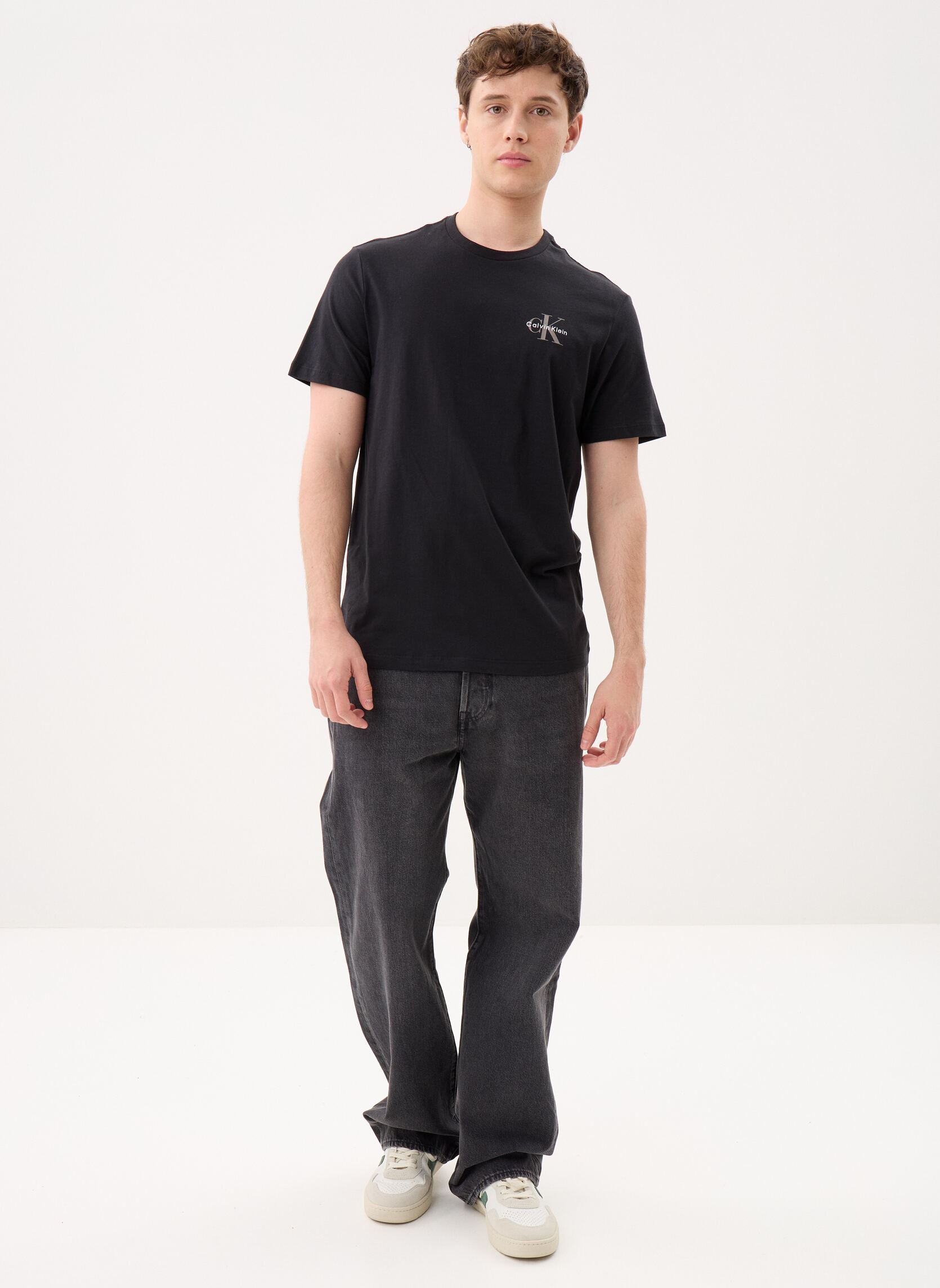 Tee-shirts Lot de 2 t-shirts avec monogramme LV04RF homme noir Calvin Klein Jeans Tee-shirts Lot de 2 t-shirts avec monogramme LV04RF homme noir BLACK/BRIGHT WHITE