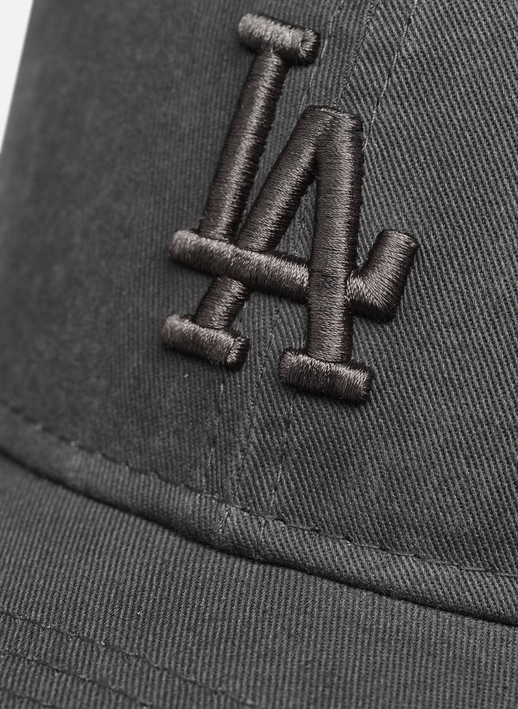 Kappen Wash Distress 9Forty® damen schwarz New Era Kappen Wash Distress 9Forty® damen schwarz Los Angeles Dodgers Stc