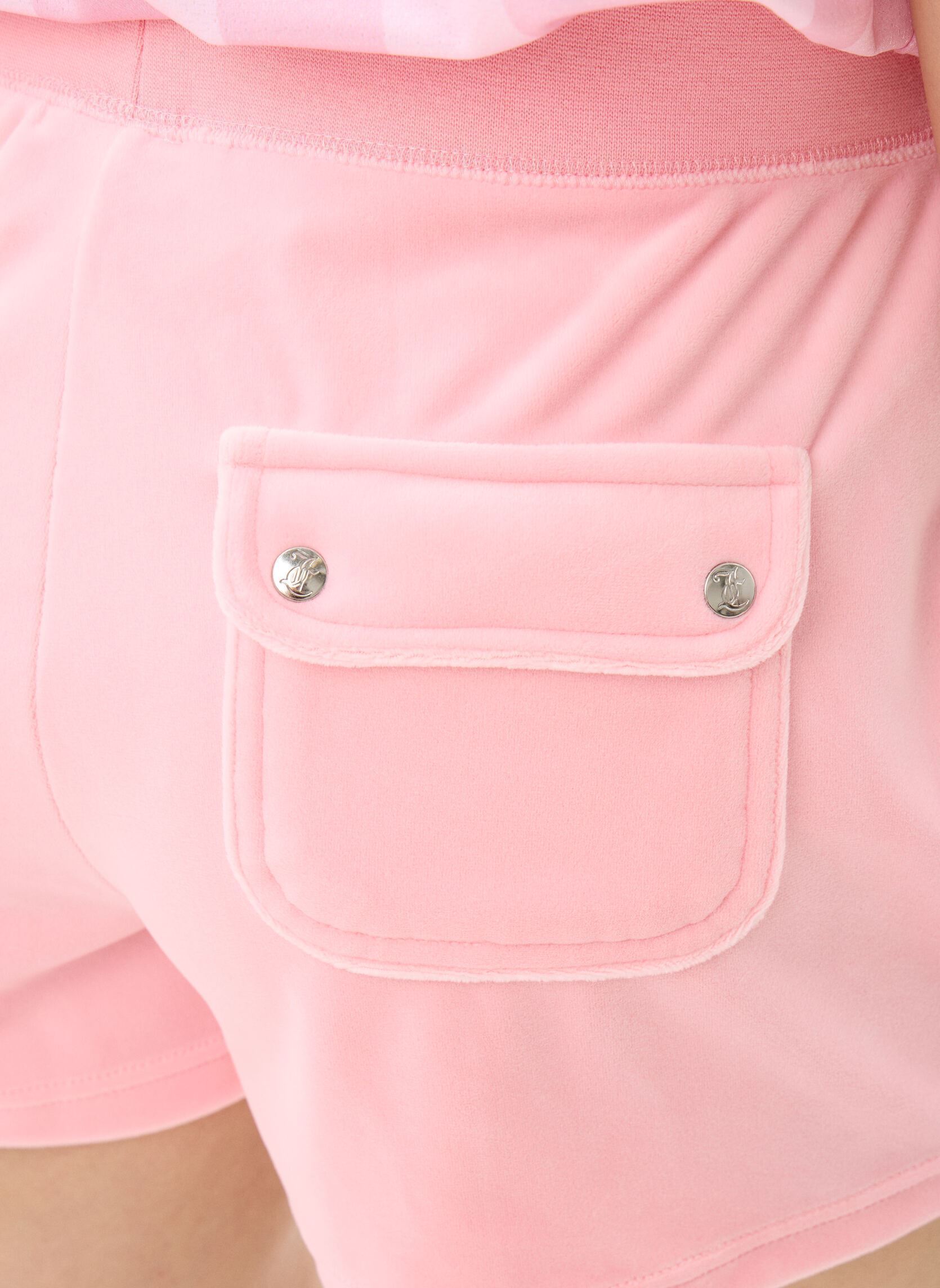 Shorts Classic Velour Short With Back Pocket femme rose JUICY COUTURE Shorts Classic Velour Short With Back Pocket femme rose JUICY PINK