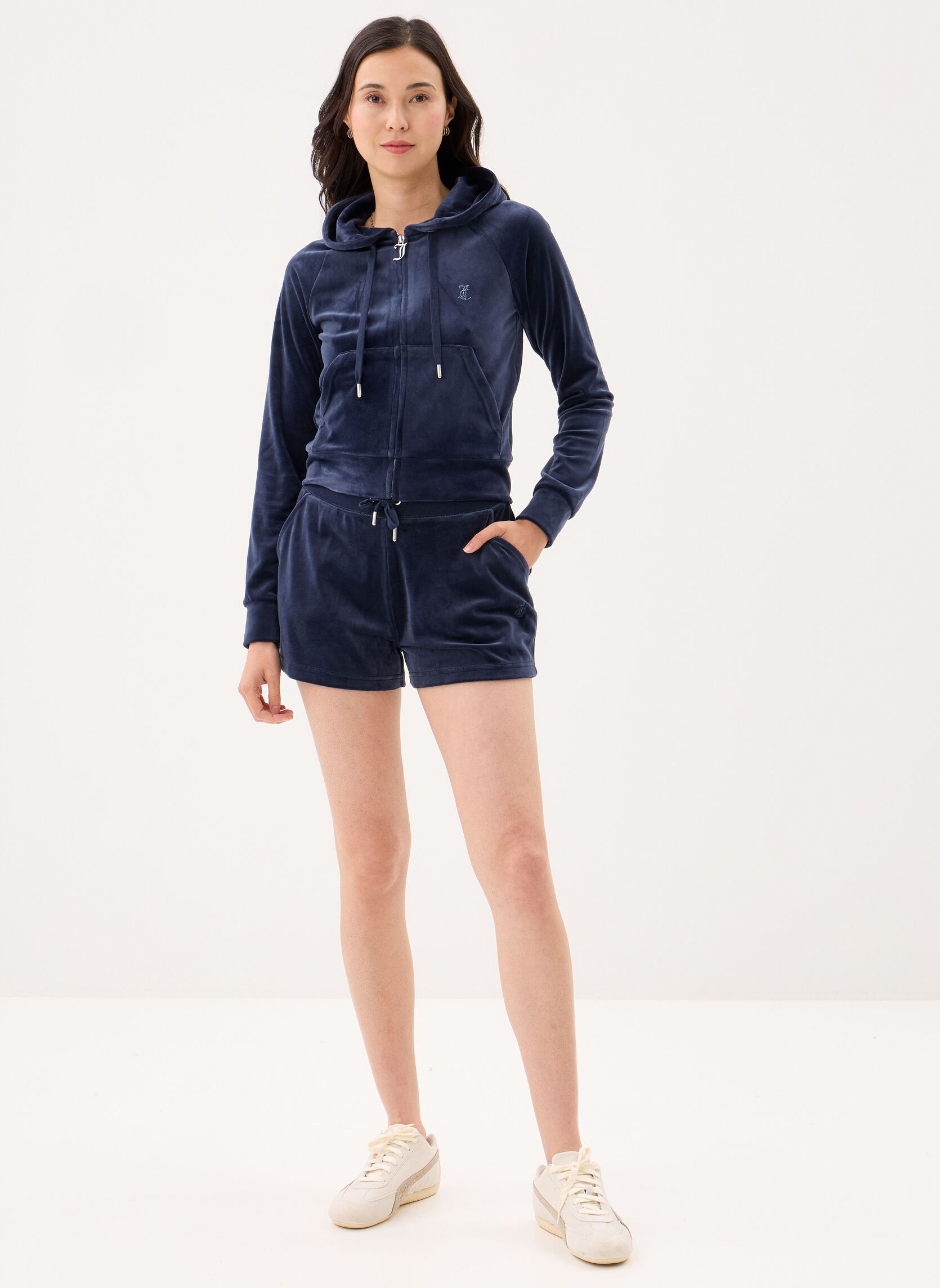 Shorts Classic Velour Short With Back Pocket femme bleu JUICY COUTURE Shorts Classic Velour Short With Back Pocket femme bleu NIGHT SKY