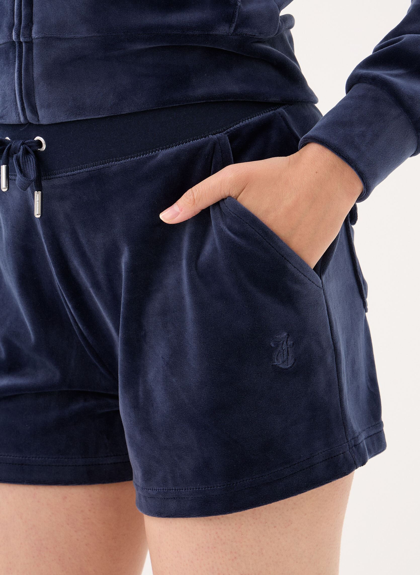 Shorts Classic Velour Short With Back Pocket femme bleu JUICY COUTURE Shorts Classic Velour Short With Back Pocket femme bleu NIGHT SKY