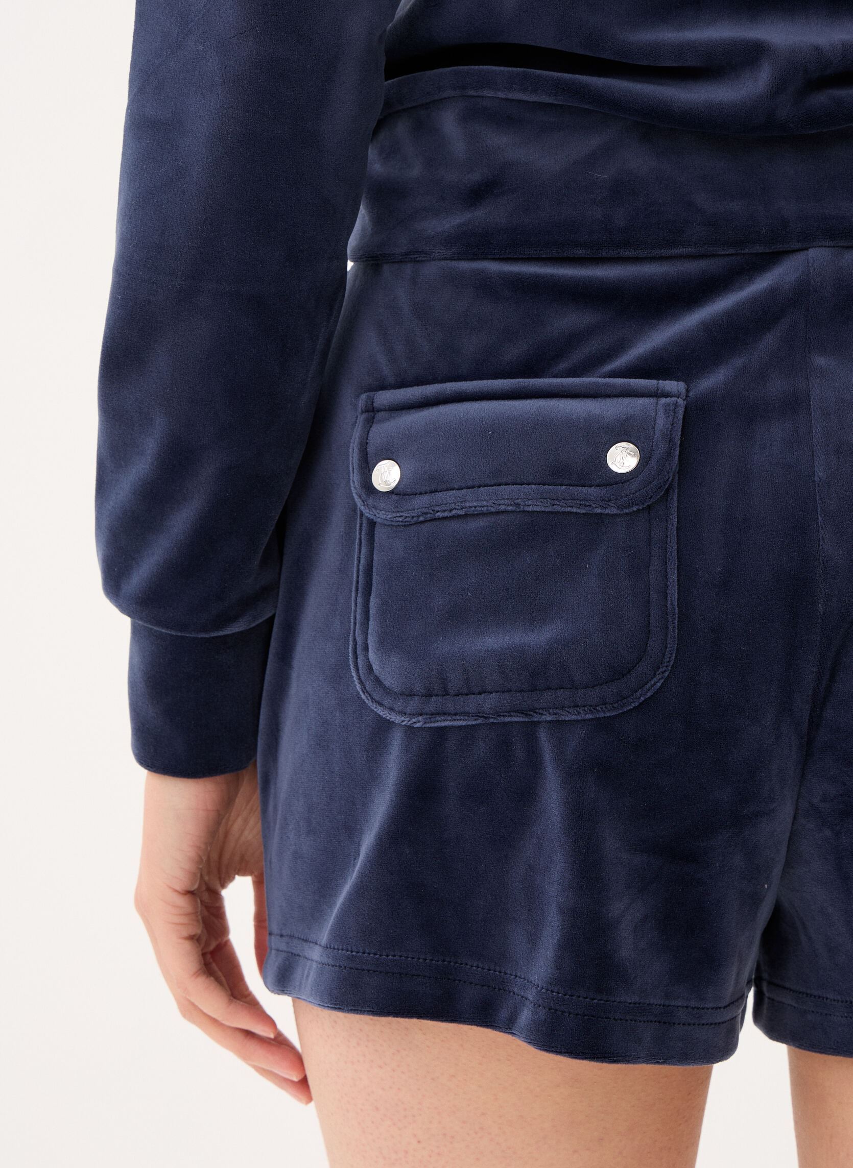Shorts Classic Velour Short With Back Pocket femme bleu JUICY COUTURE Shorts Classic Velour Short With Back Pocket femme bleu NIGHT SKY