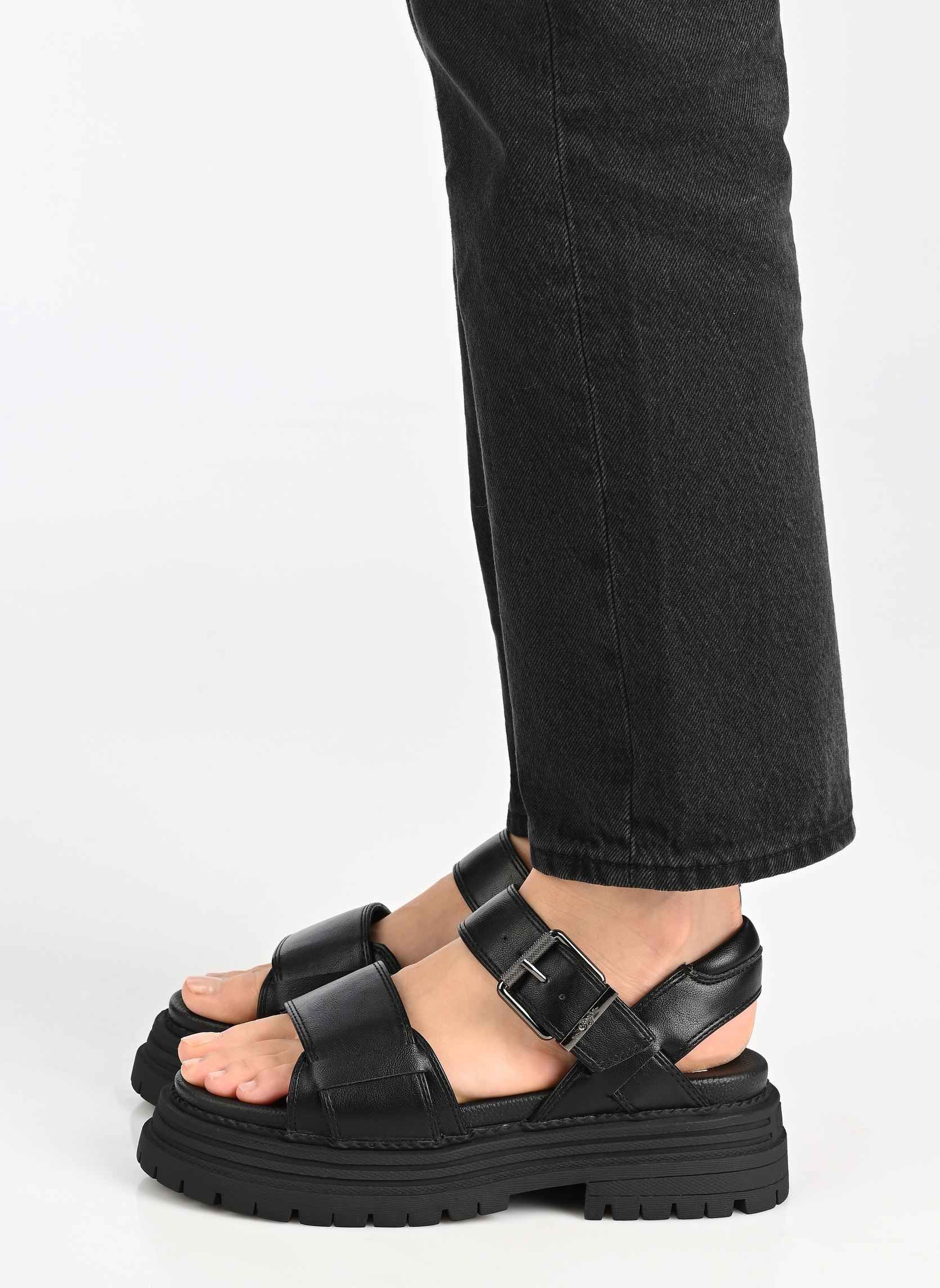 Flache Sandalen Lennox Sandal damen schwarz Buffalo Flache Sandalen Lennox Sandal damen schwarz Black