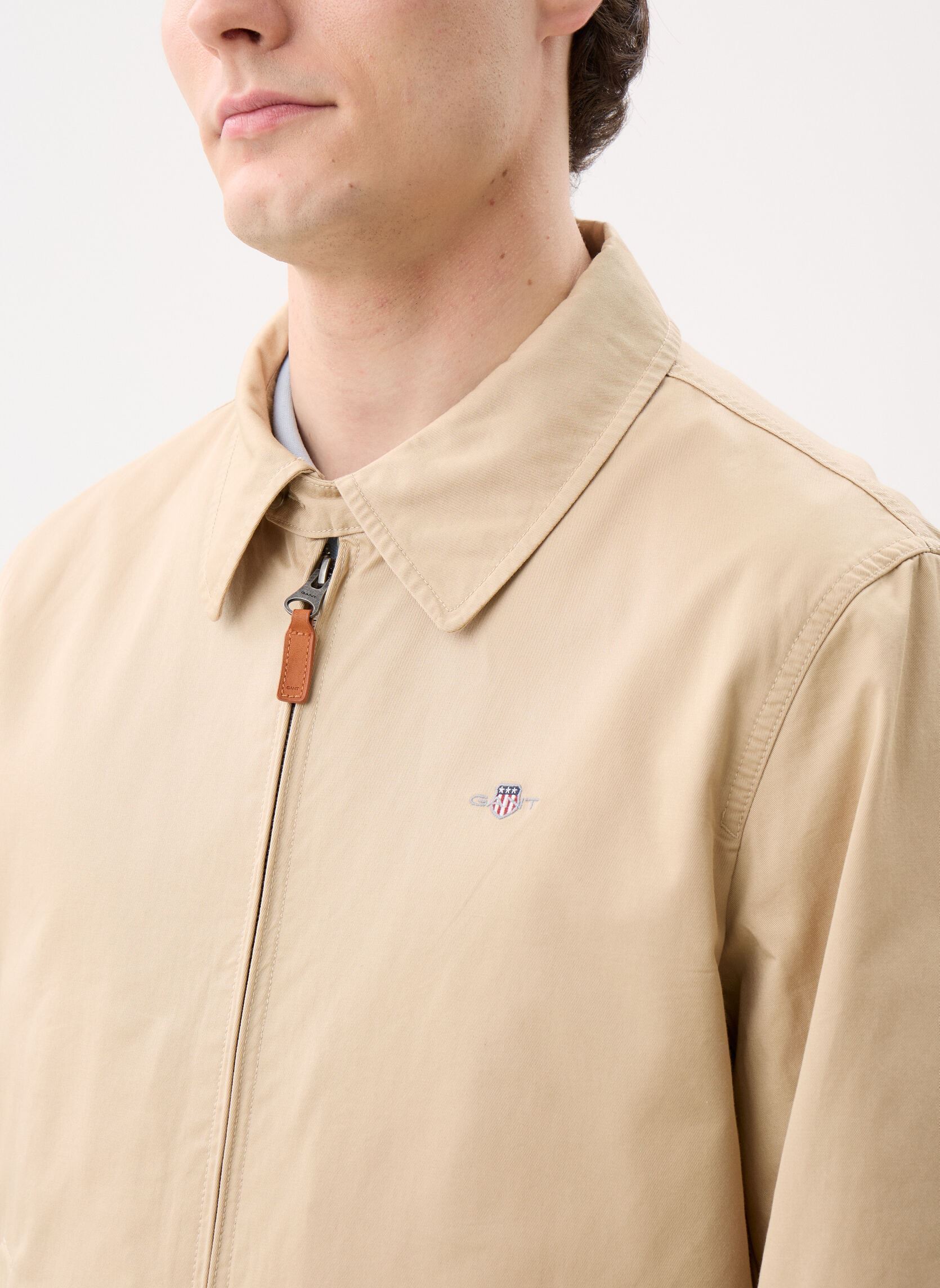 Vestes Cotton Windcheater Jacket homme beige GANT Vestes Cotton Windcheater Jacket homme beige OAT BEIGE