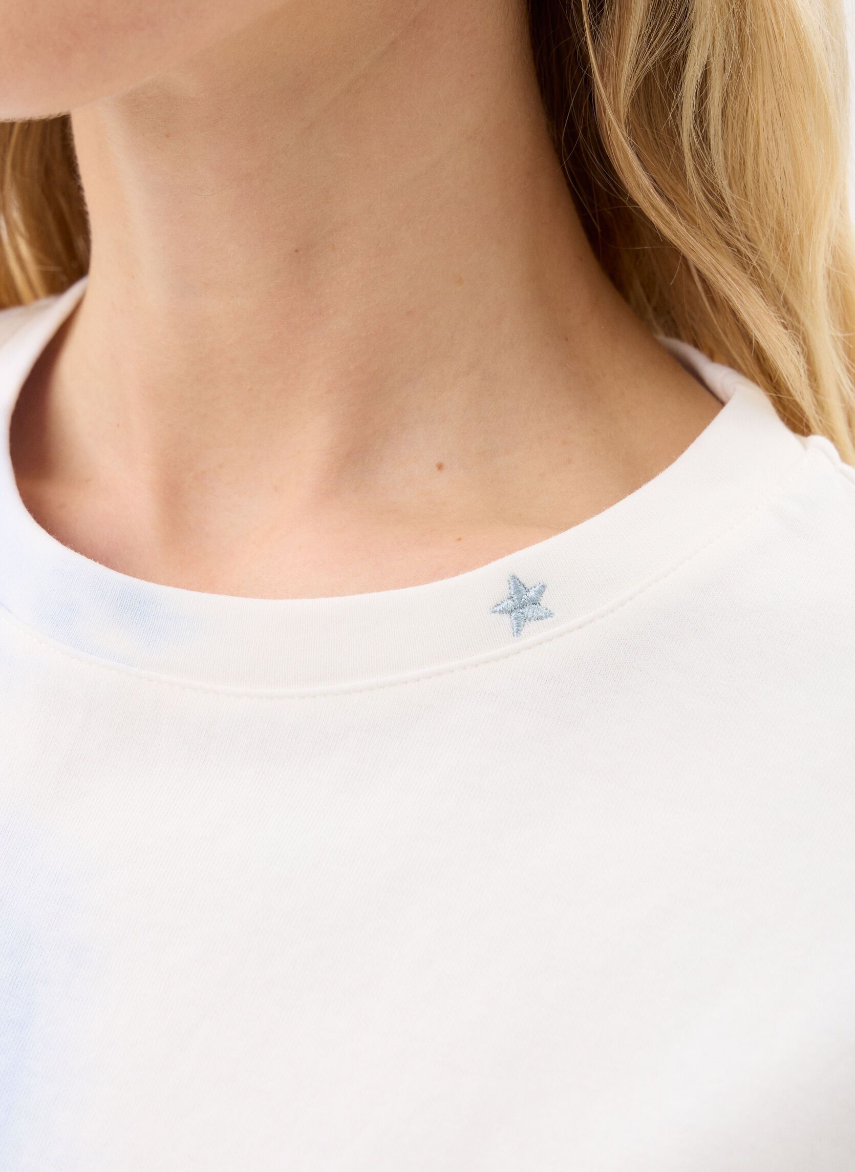 Tee-shirts Taiso femme bleu La Petite Etoile Tee-shirts Taiso femme bleu ECRU/BLEU